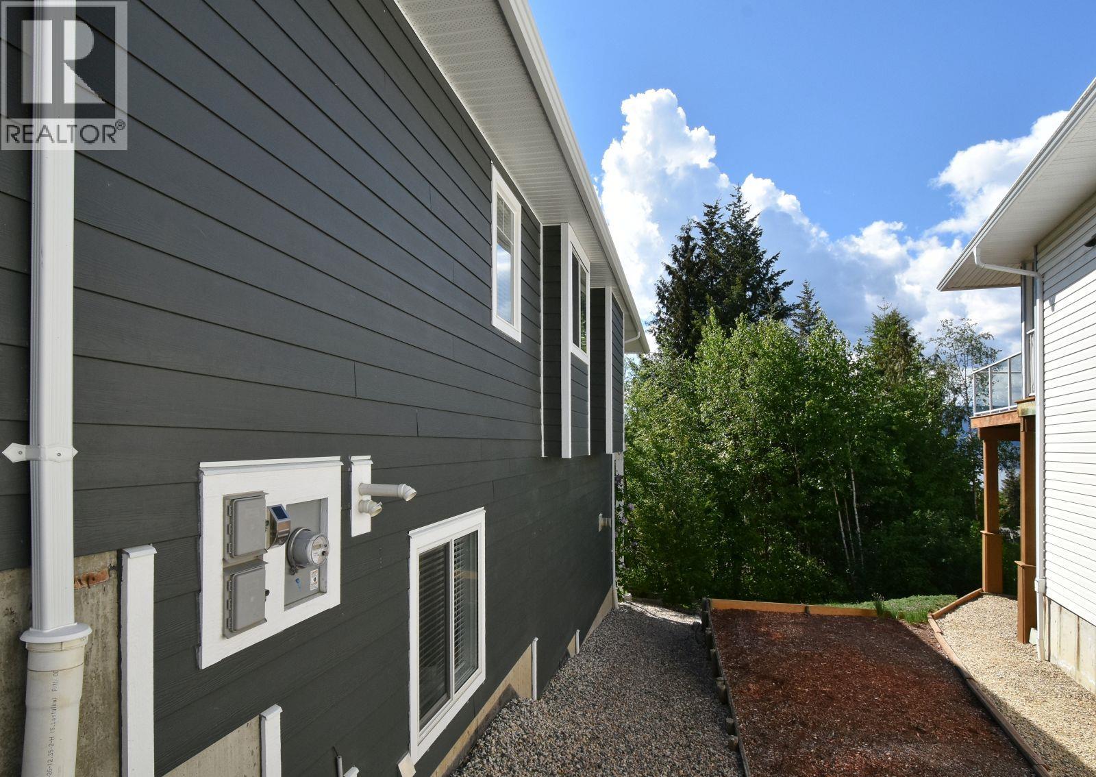 2592 Alpen Paradies Road Unit# 38, Blind Bay, British Columbia  V0E 1H1 - Photo 59 - 10387905