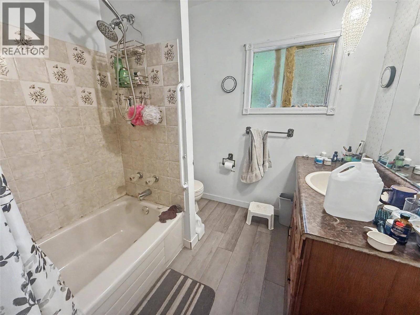 7461 2nd Street, Grand Forks, British Columbia  V0H 1H0 - Photo 13 - 10388007