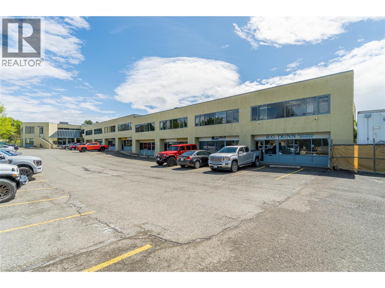 1383 Mcgill Road Unit# 102, Kamloops, British Columbia  V2C 6K2 - Photo 3 - 10345809
