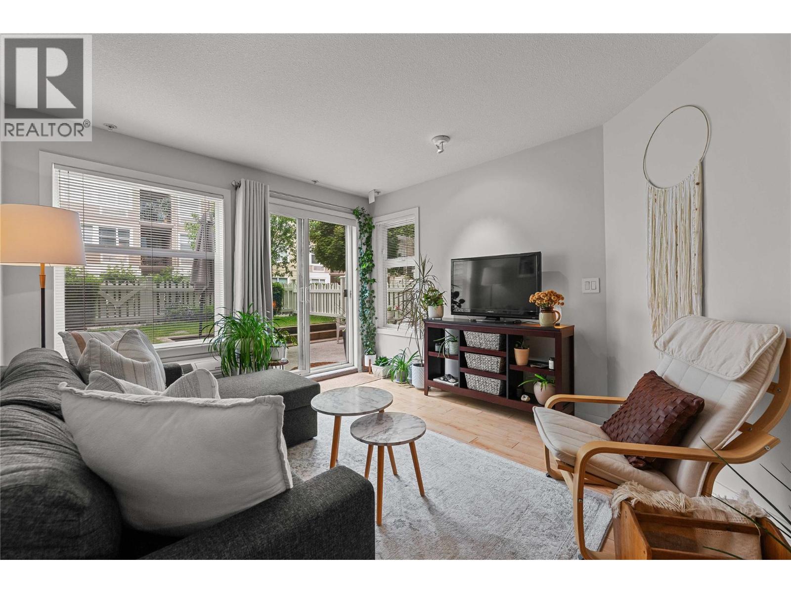 539 Yates Road Unit# 107, Kelowna, British Columbia  V1V 2T8 - Photo 1 - 10387632
