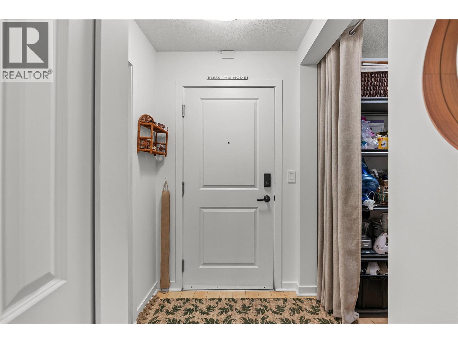 539 Yates Road Unit# 107, Kelowna, British Columbia  V1V 2T8 - Photo 5 - 10387632