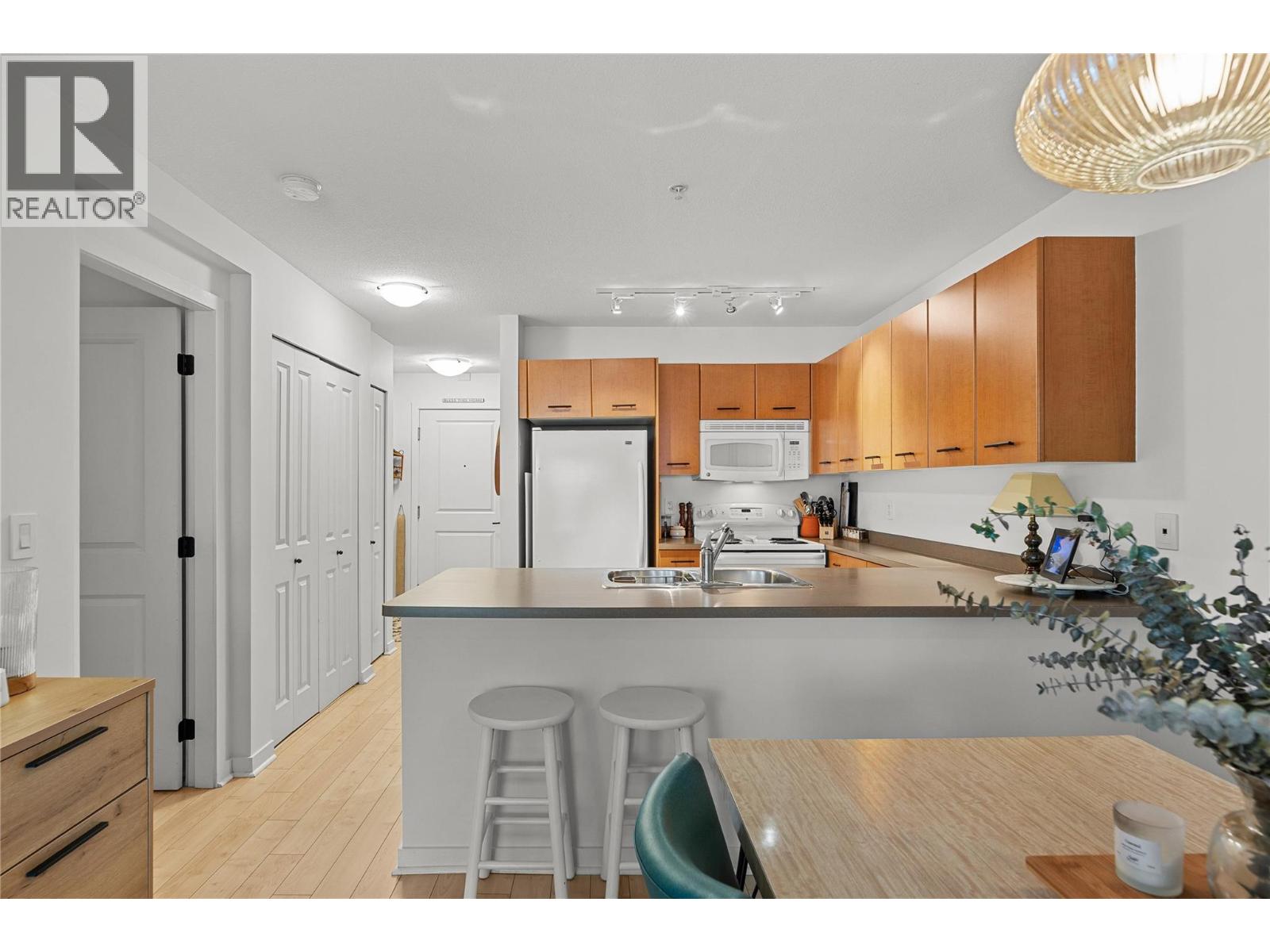 539 Yates Road Unit# 107, Kelowna, British Columbia  V1V 2T8 - Photo 9 - 10387632