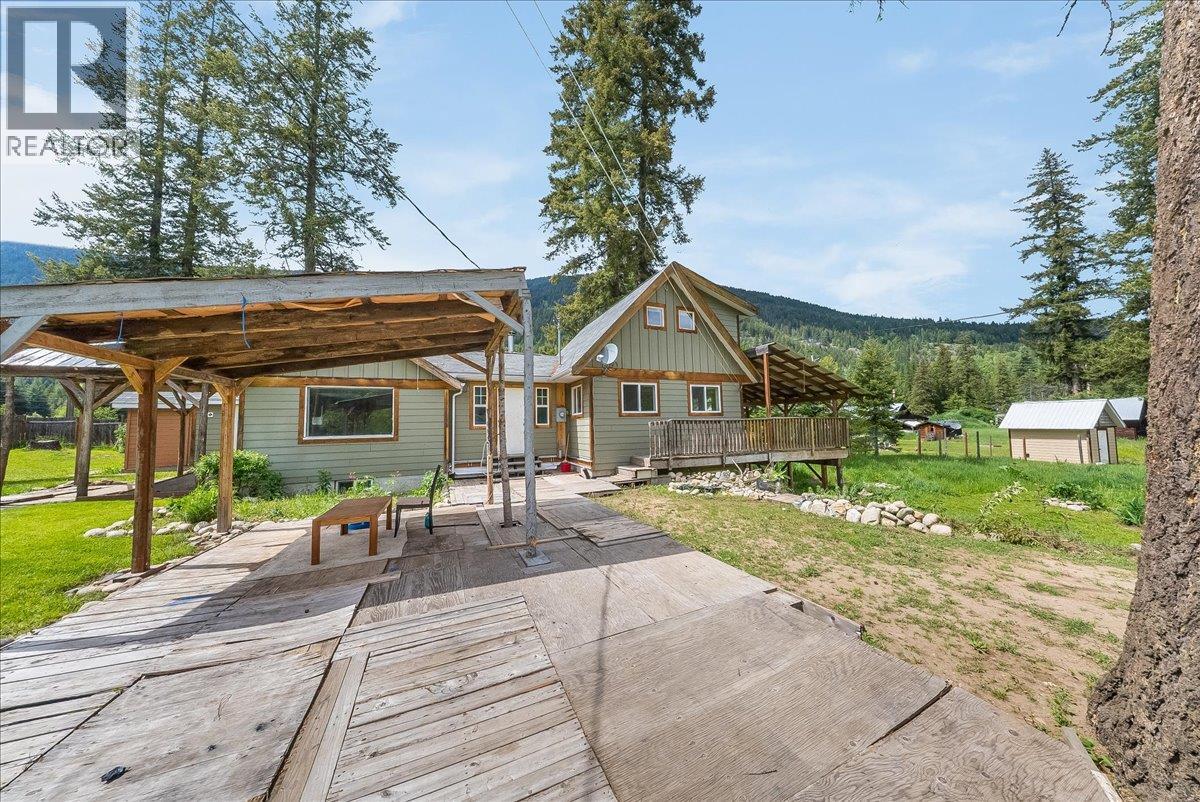 2018 Tarrys Road, Castlegar, British Columbia  V1N 4N1 - Photo 14 - 10387871