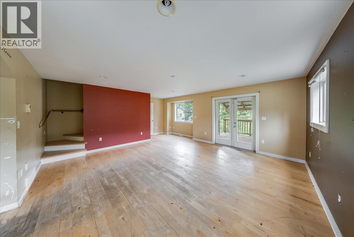 2018 Tarrys Road, Castlegar, British Columbia  V1N 4N1 - Photo 42 - 10387871