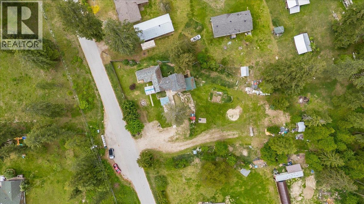 2018 Tarrys Road, Castlegar, British Columbia  V1N 4N1 - Photo 8 - 10387871