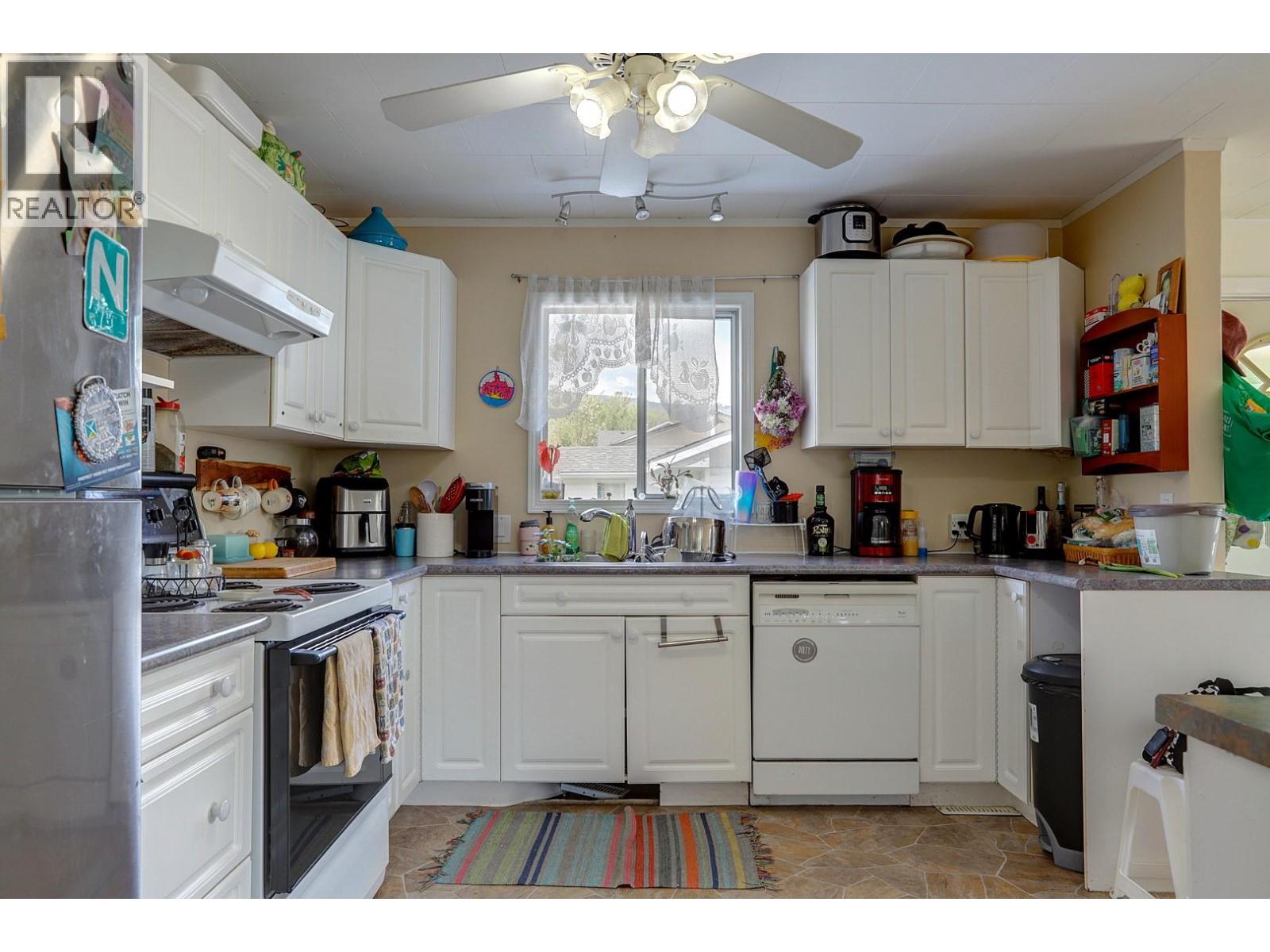 3415 24 Avenue, Vernon, British Columbia  V1T 1L7 - Photo 10 - 10387116