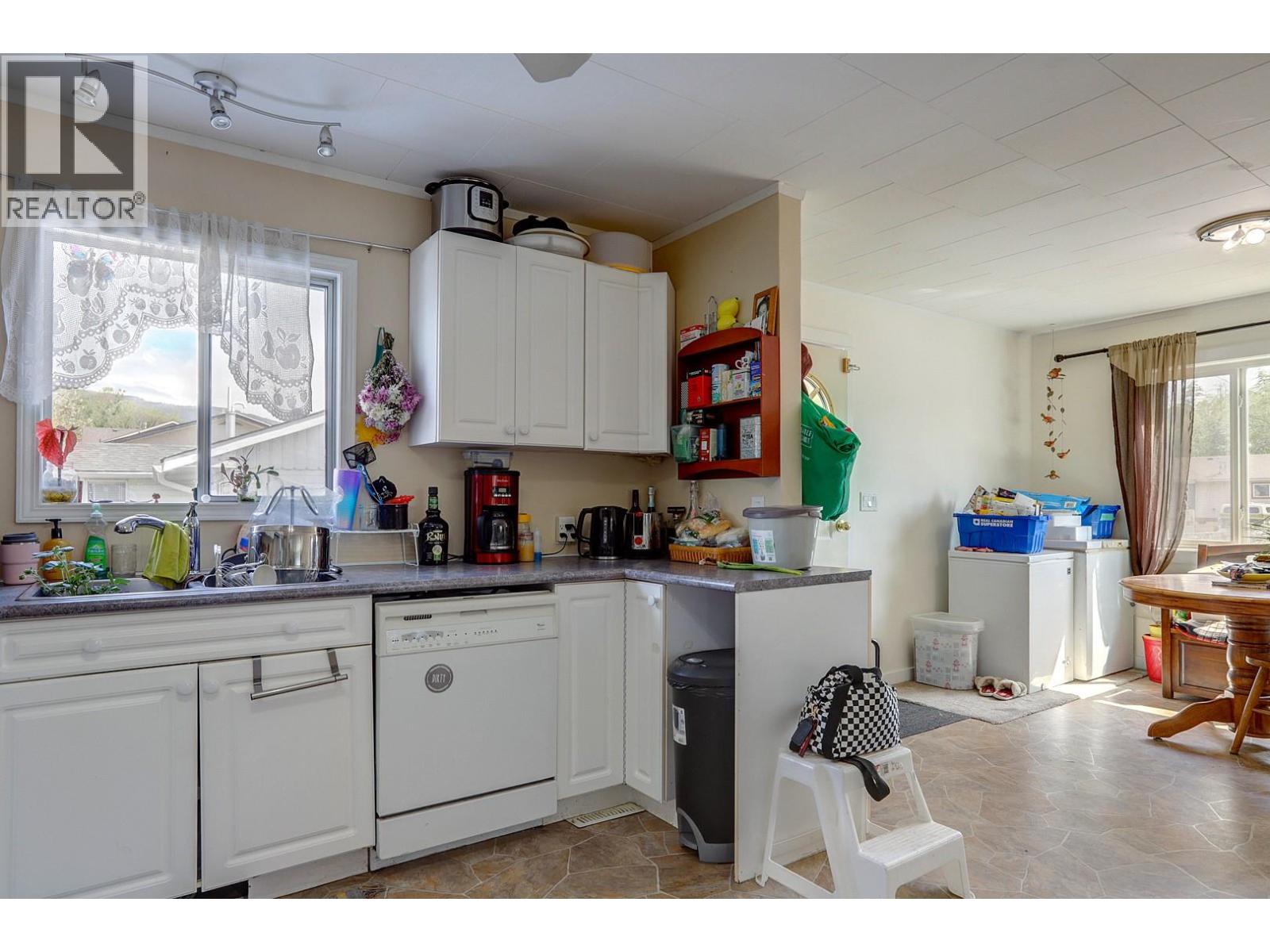 3415 24 Avenue, Vernon, British Columbia  V1T 1L7 - Photo 11 - 10387116