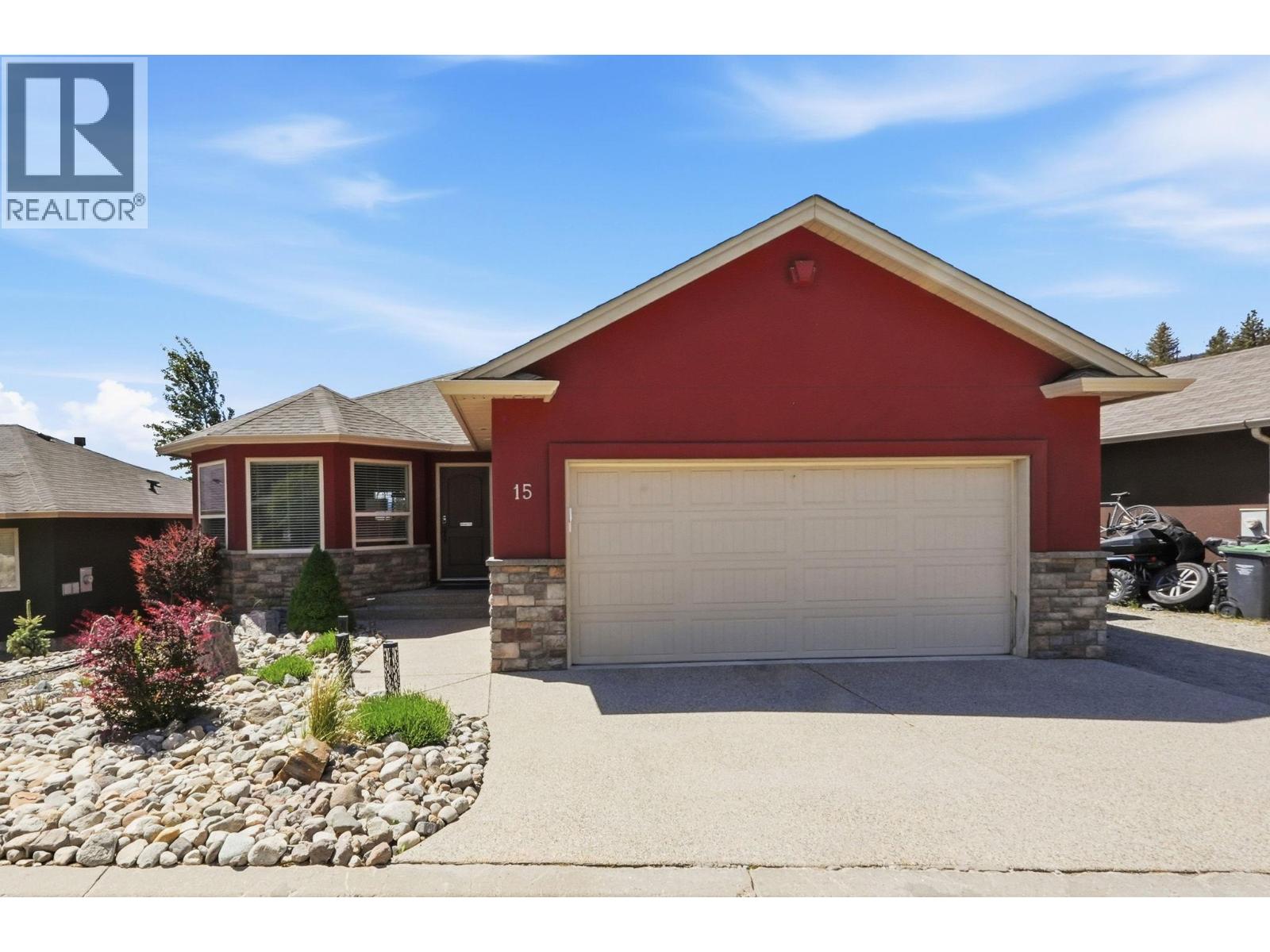 2040 Rosealee Lane Unit# 15, West Kelowna, British Columbia  V1Z 4C5 - Photo 1 - 10385951