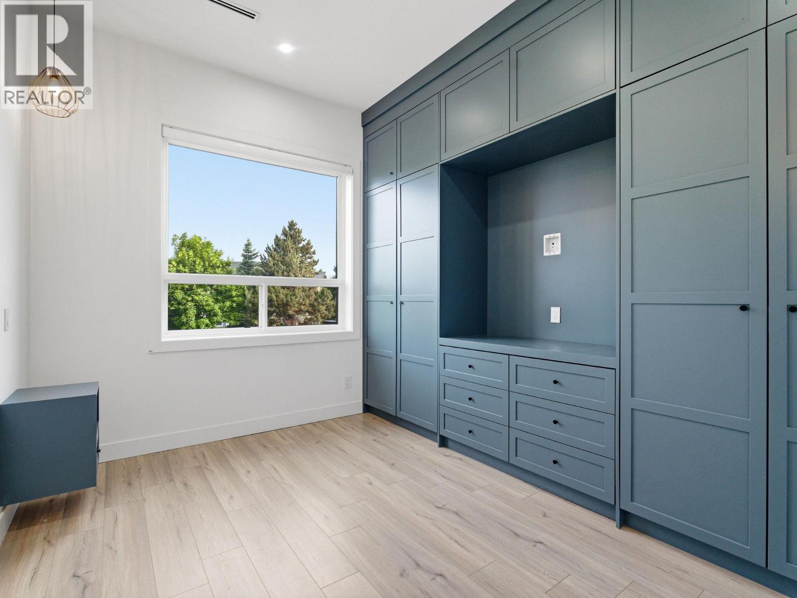 5300 Hedeman Court, Kelowna, British Columbia  V1W 5A3 - Photo 21 - 10388327