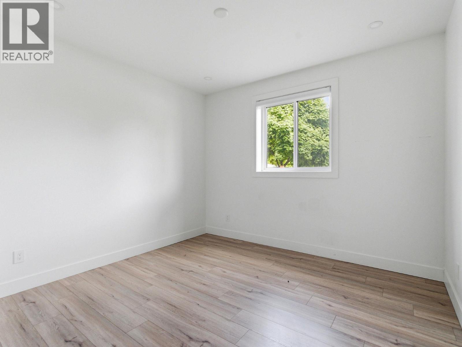 5300 Hedeman Court, Kelowna, British Columbia  V1W 5A3 - Photo 38 - 10388327