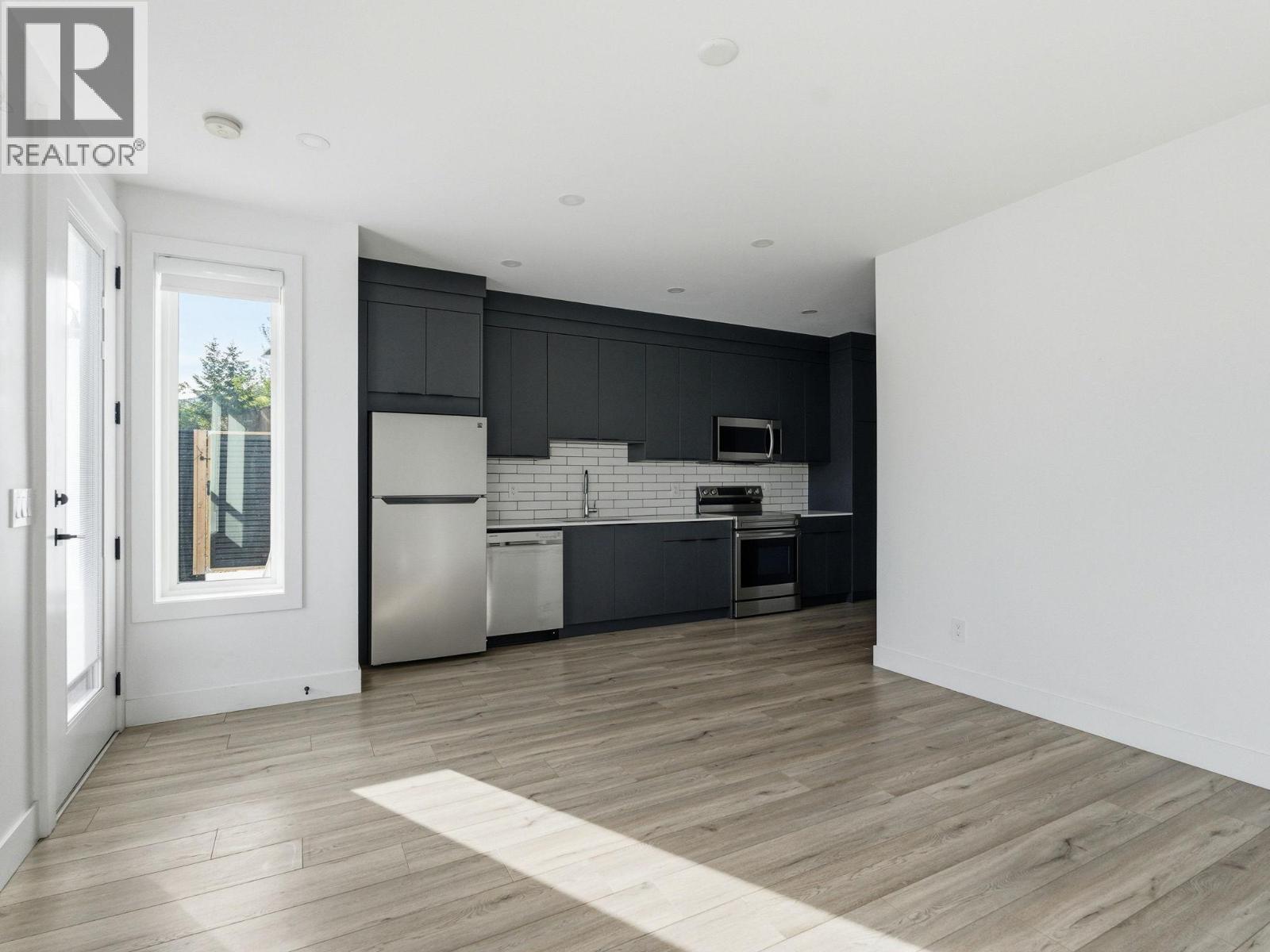 5300 Hedeman Court, Kelowna, British Columbia  V1W 5A3 - Photo 41 - 10388327