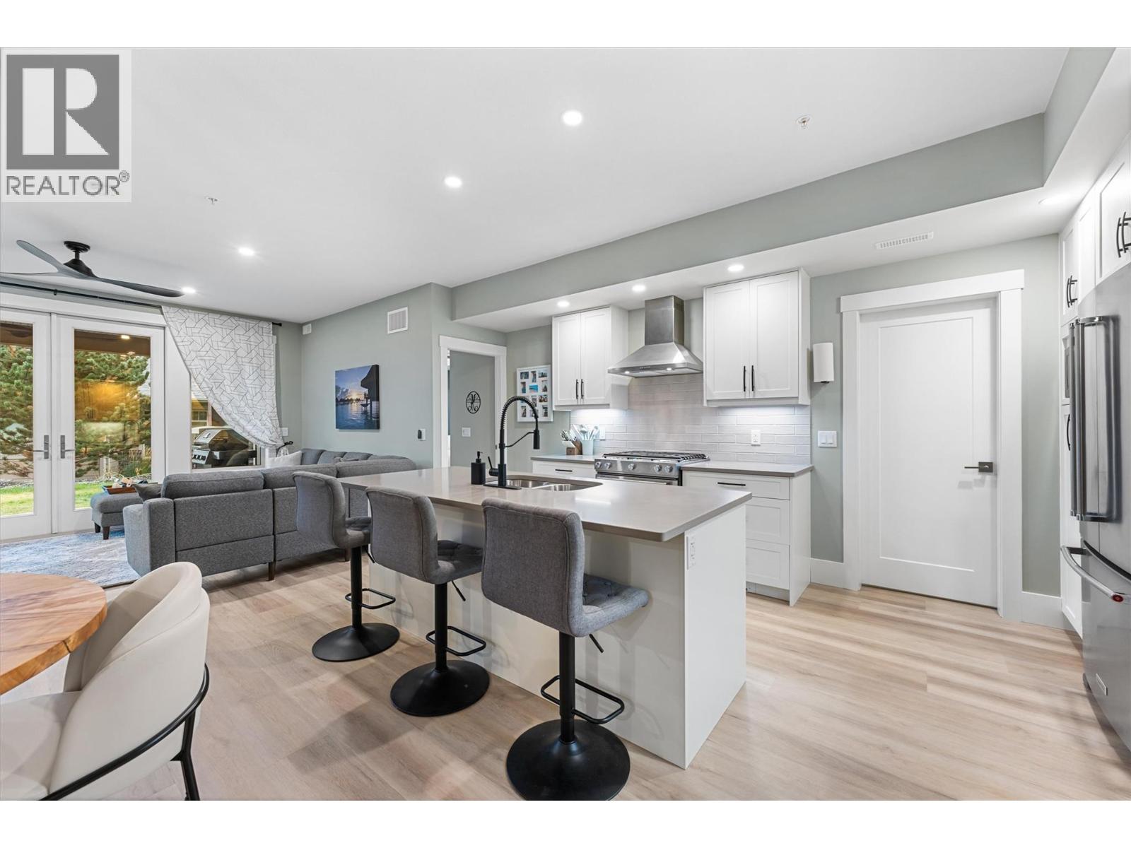 4000 Redstone Crescent Unit# 220, Peachland, British Columbia  V0H 1X5 - Photo 13 - 10388110