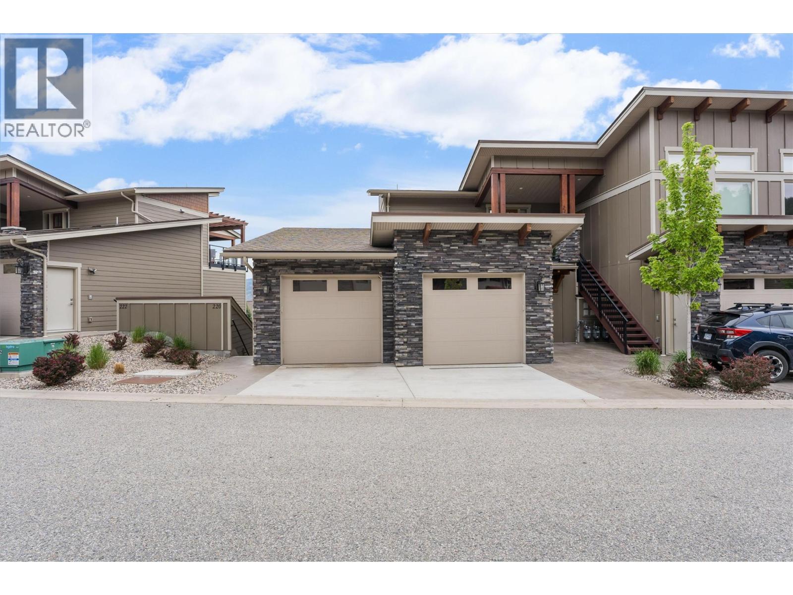4000 Redstone Crescent Unit# 220, Peachland, British Columbia  V0H 1X5 - Photo 4 - 10388110
