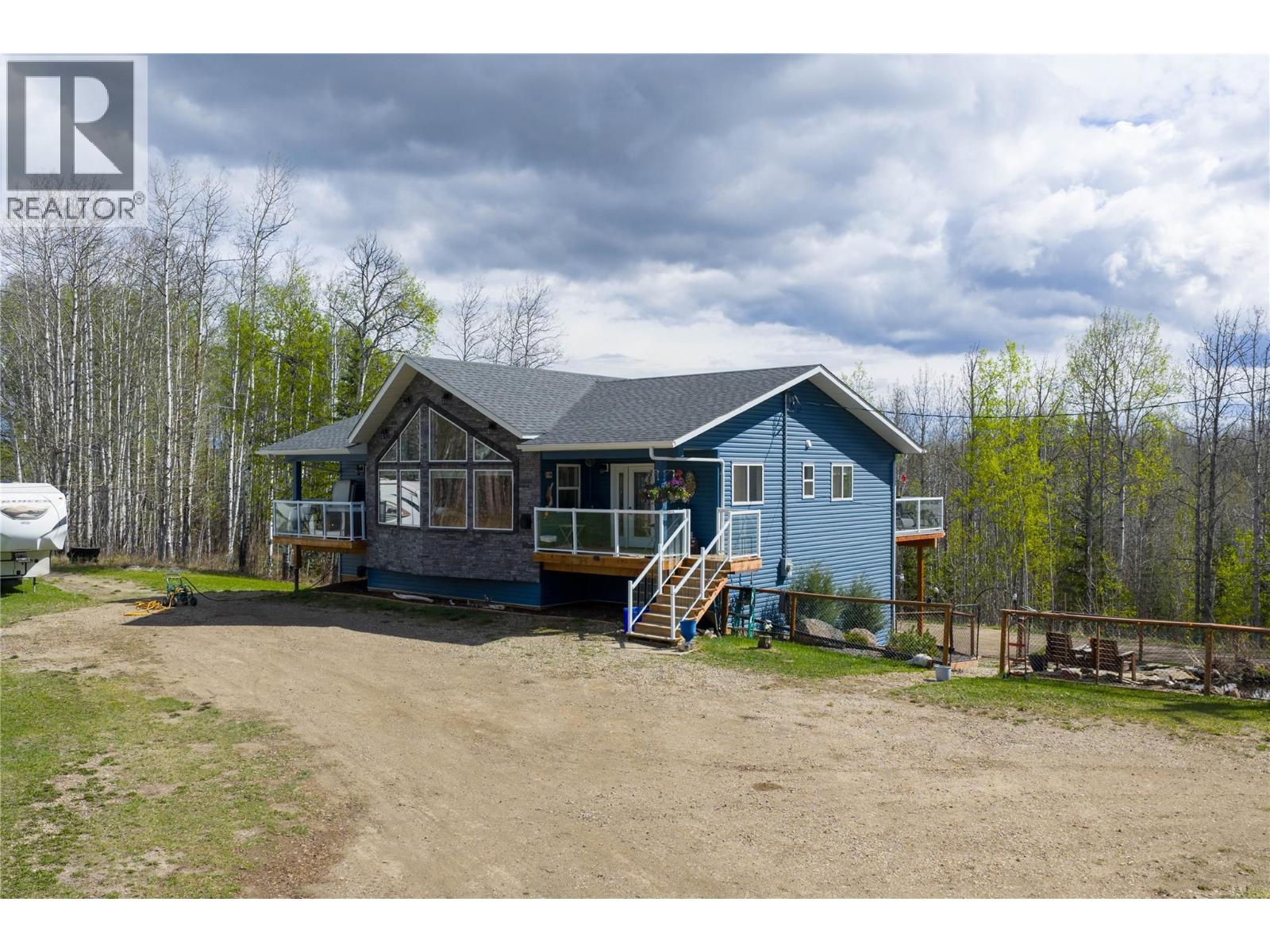 5266 West Arras Road, Dawson Creek, British Columbia  V0C 1B0 - Photo 4 - 10388345