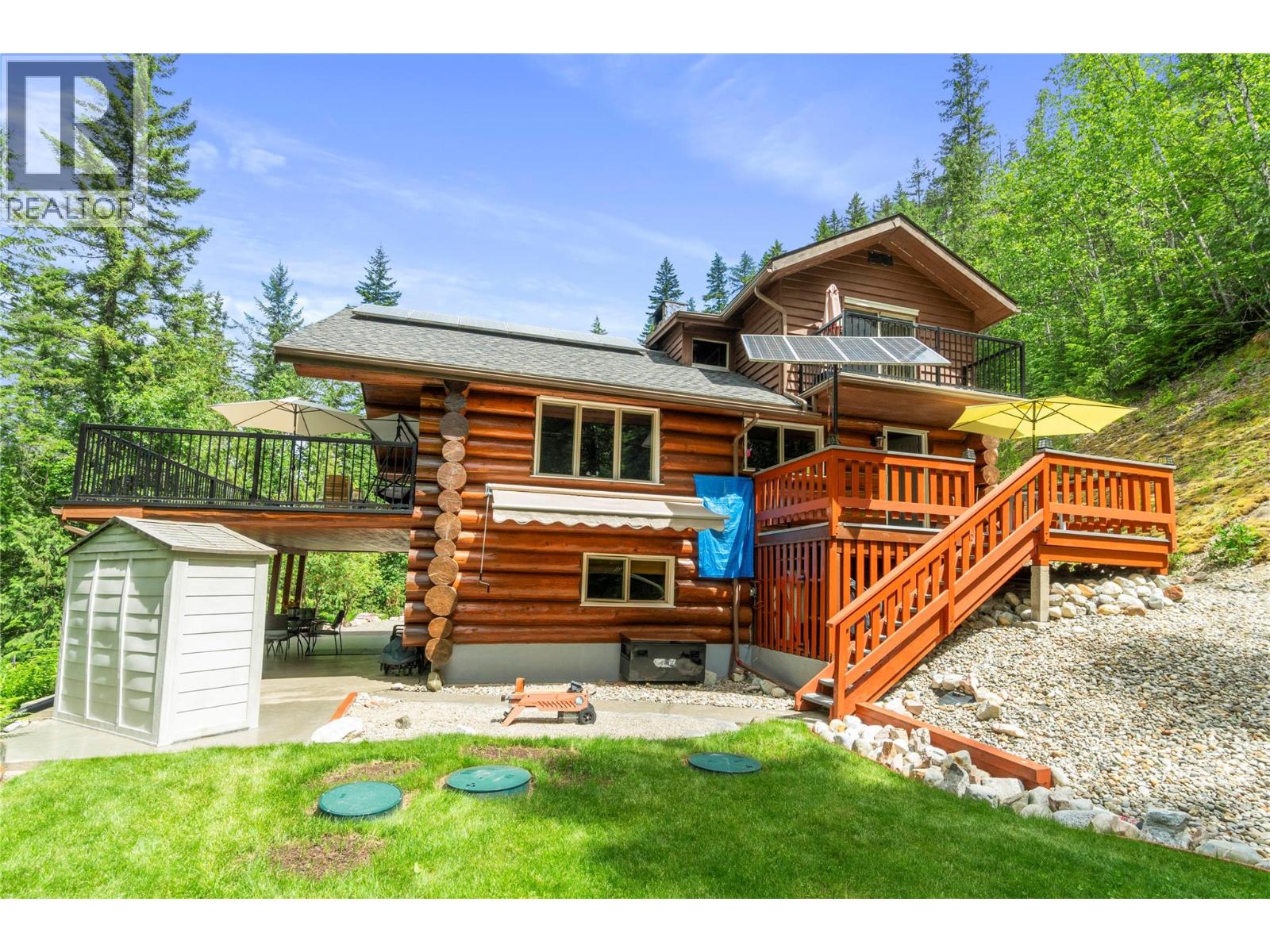 1372 Seymour River Road, Seymour Arm, British Columbia  V0E 2V2 - Photo 2 - 10388340