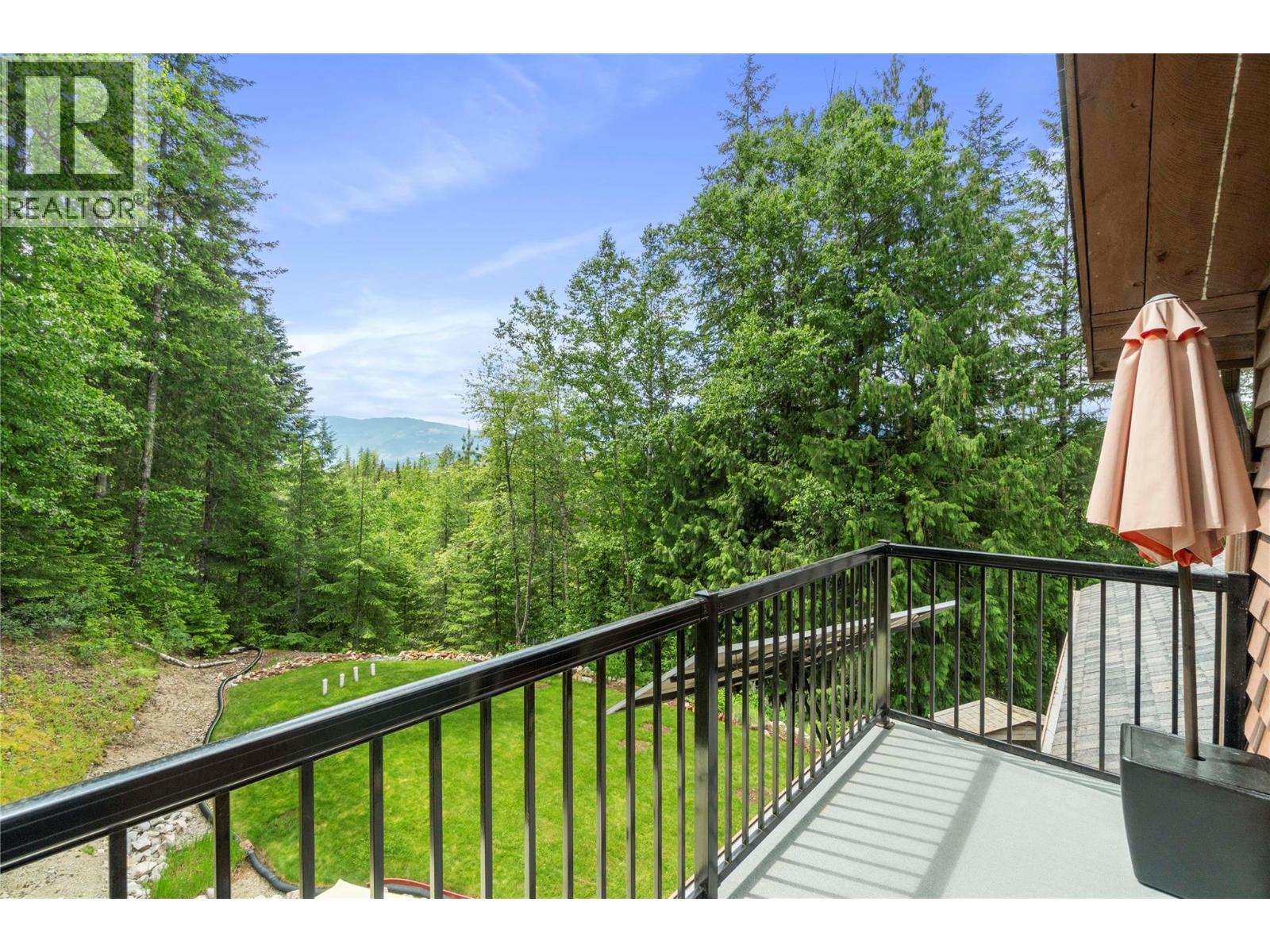 1372 Seymour River Road, Seymour Arm, British Columbia  V0E 2V2 - Photo 3 - 10388340
