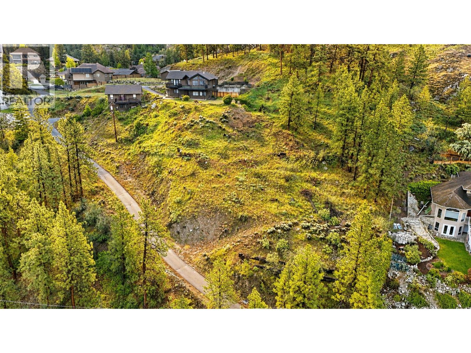 3150 Juniper Drive, Penticton, British Columbia  V2A 7T1 - Photo 6 - 10388206