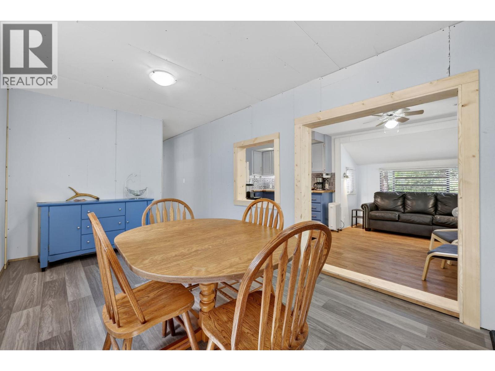 3295 Fiva Creek Road S, Westbridge, British Columbia  V0H 2B0 - Photo 15 - 10388307