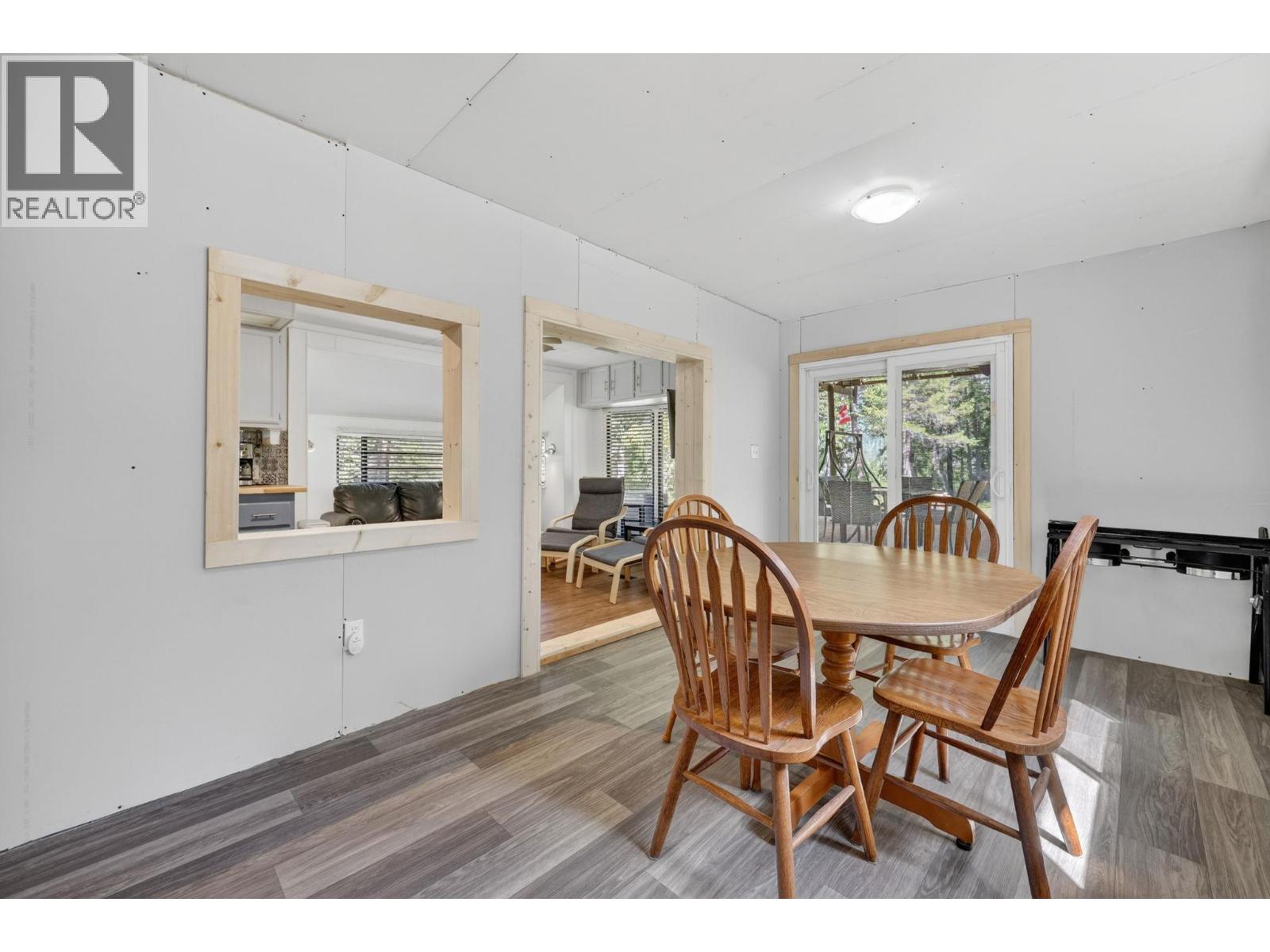 3295 Fiva Creek Road S, Westbridge, British Columbia  V0H 2B0 - Photo 17 - 10388307