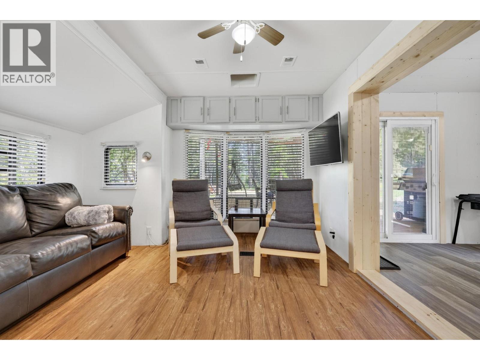 3295 Fiva Creek Road S, Westbridge, British Columbia  V0H 2B0 - Photo 7 - 10388307