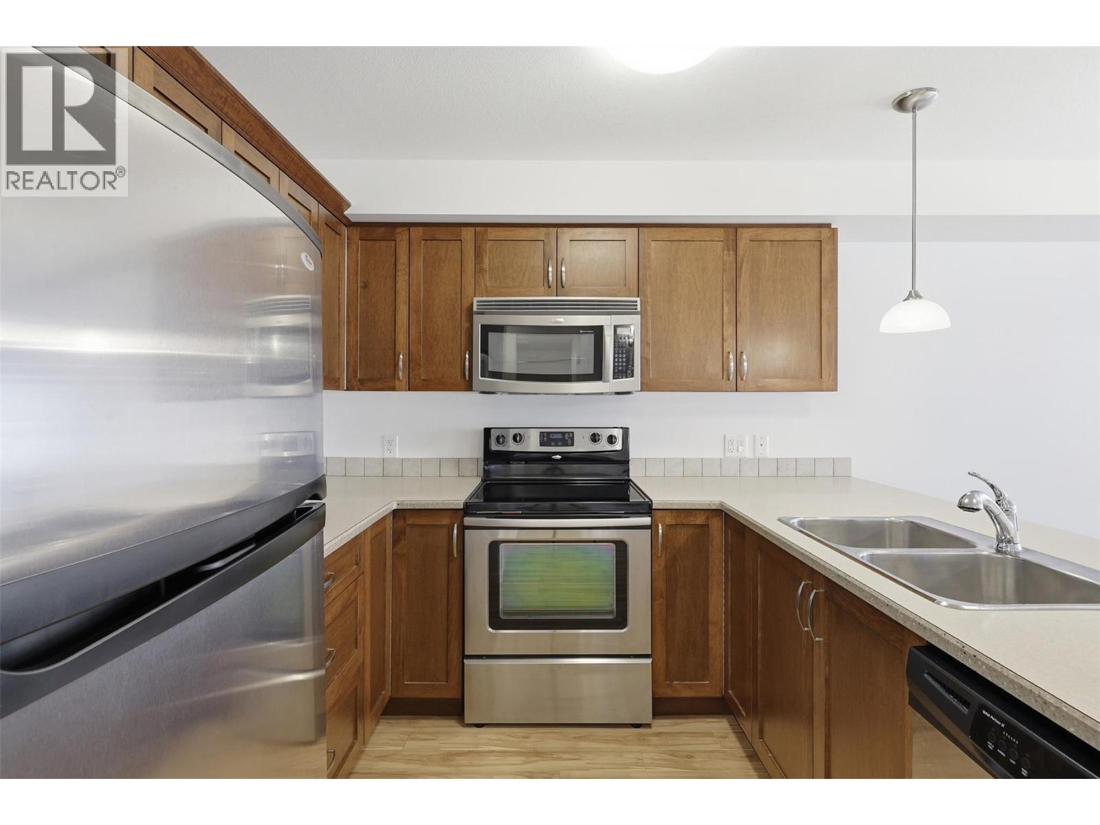 689 Tranquille Road Unit# 513, Kamloops, British Columbia  V2B 0C7 - Photo 3 - 10388116