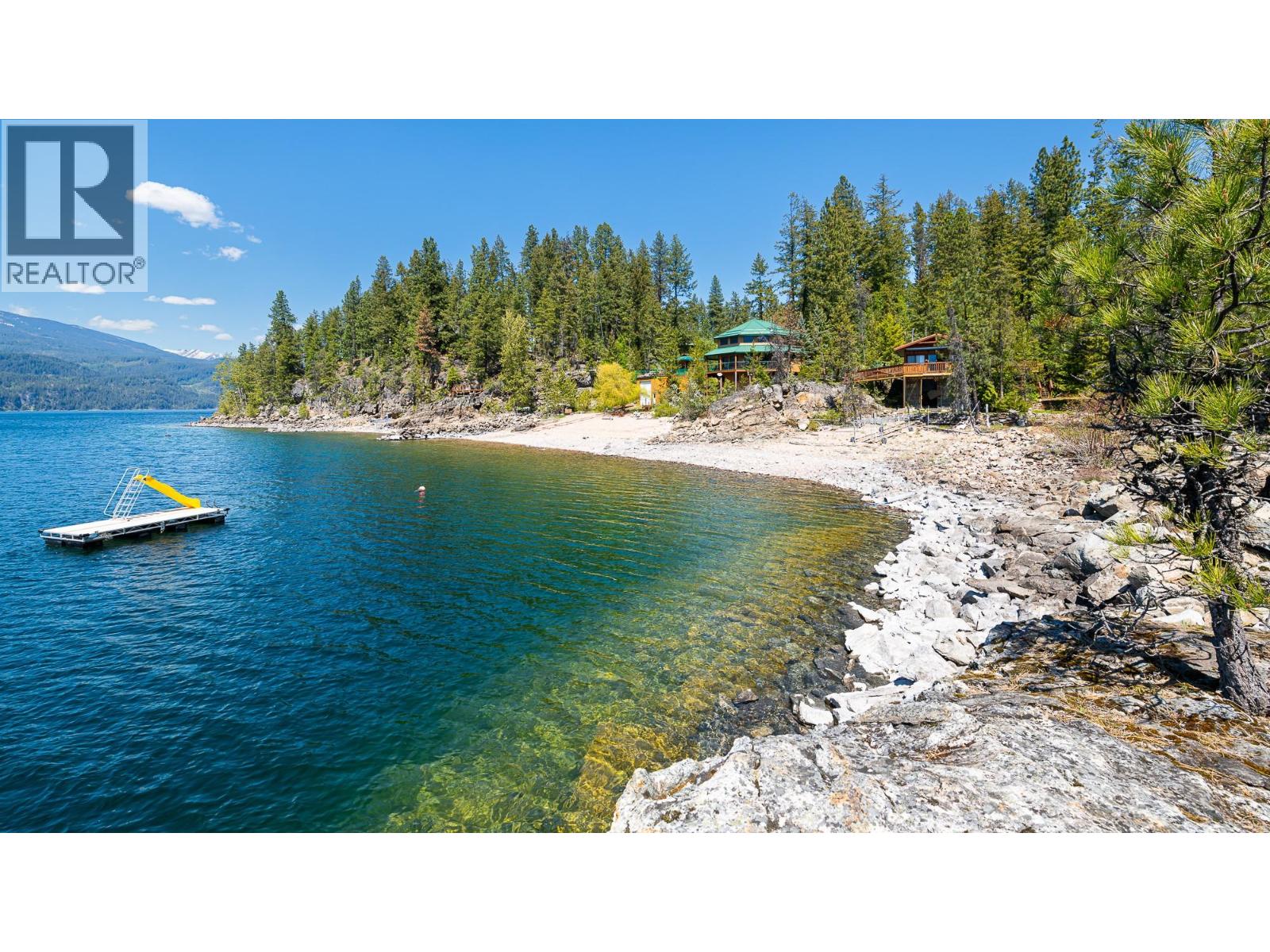 17246 Pilot Bay Road, Crawford Bay, British Columbia  V0B 1X0 - Photo 2 - 10386004