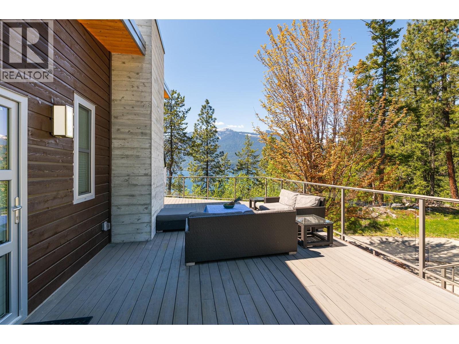 17246 Pilot Bay Road, Crawford Bay, British Columbia  V0B 1X0 - Photo 24 - 10386004