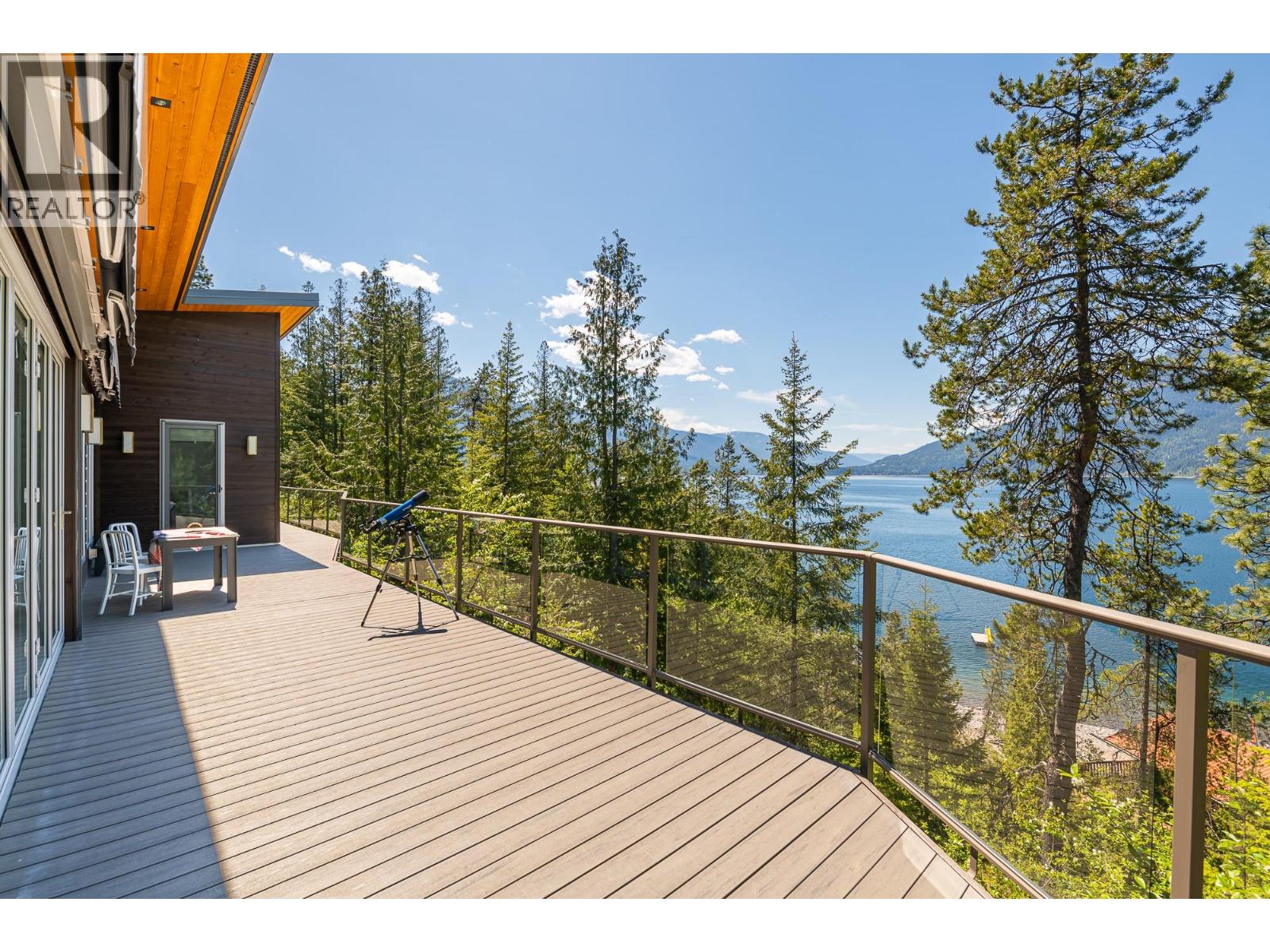17246 Pilot Bay Road, Crawford Bay, British Columbia  V0B 1X0 - Photo 5 - 10386004