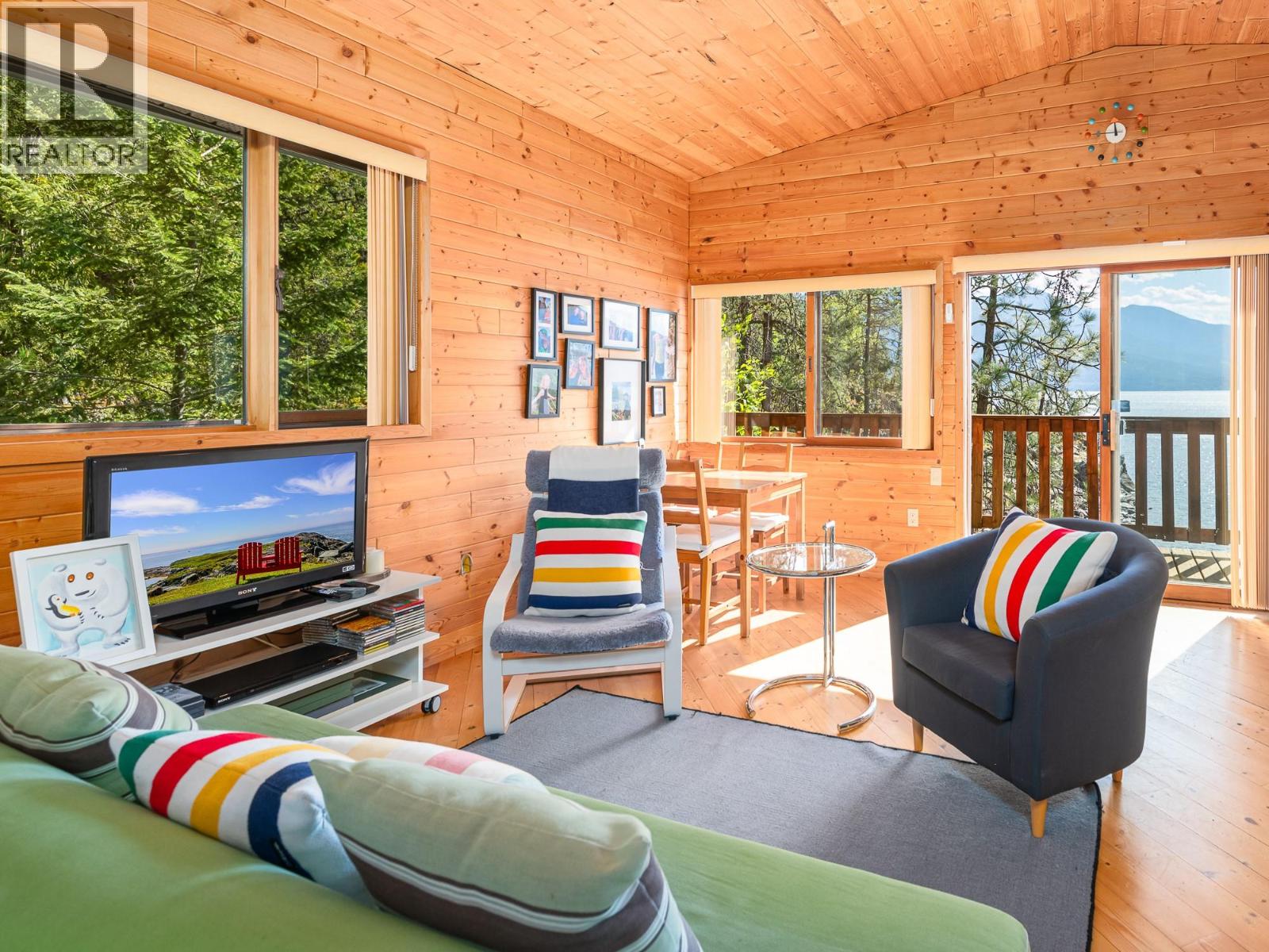 17246 Pilot Bay Road, Crawford Bay, British Columbia  V0B 1X0 - Photo 53 - 10386004