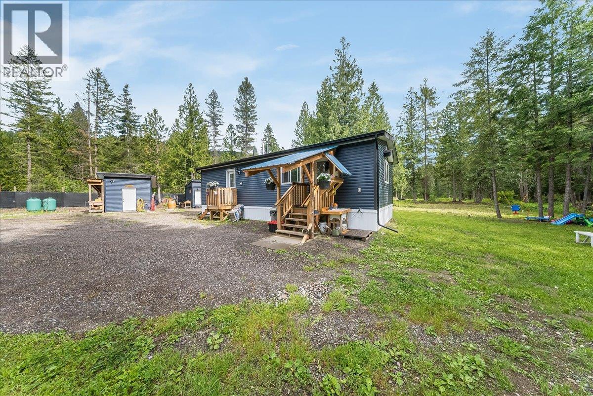 118 Liness Road, Salmo, British Columbia  V0G 1Z0 - Photo 13 - 10388127
