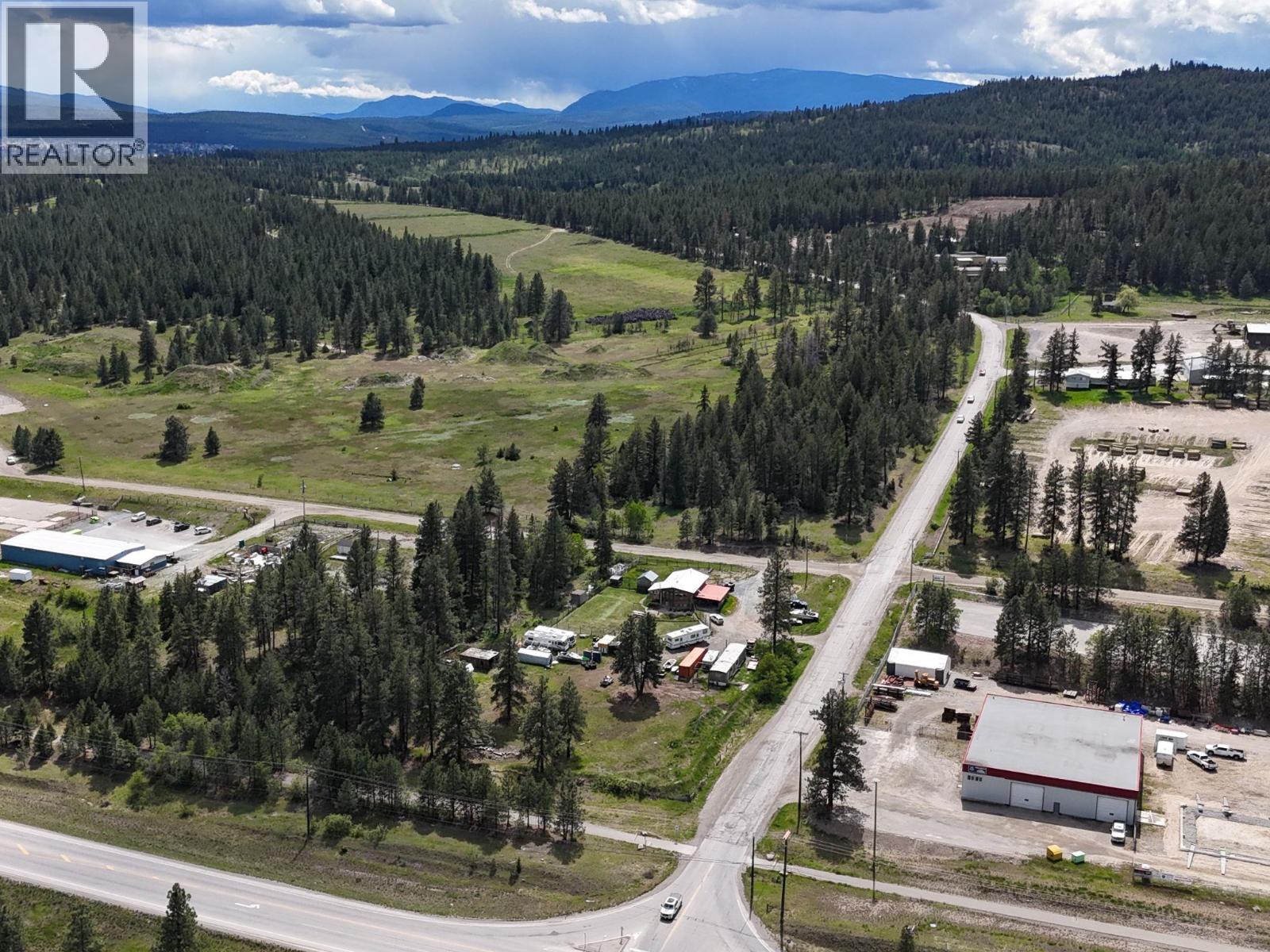 4300 Echo Field Road, Cranbrook, British Columbia  V1C 7B6 - Photo 2 - 10386943