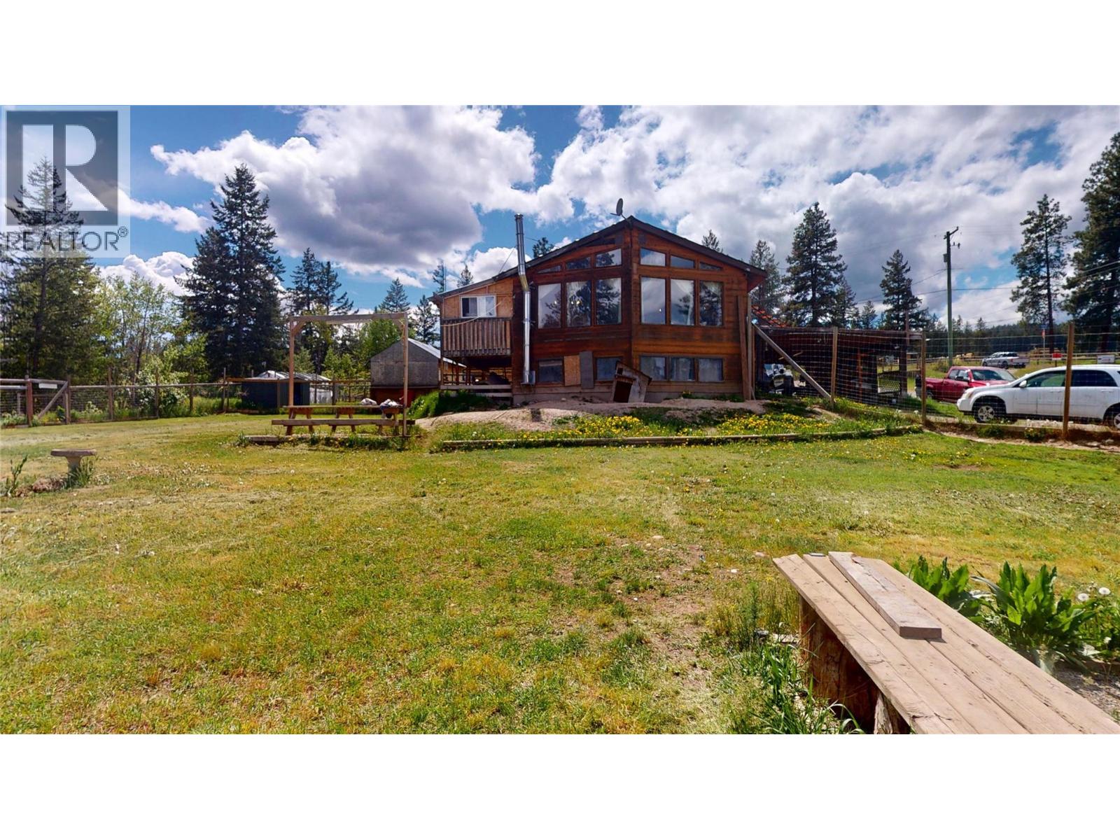 4300 Echo Field Road, Cranbrook, British Columbia  V1C 7B6 - Photo 8 - 10386943