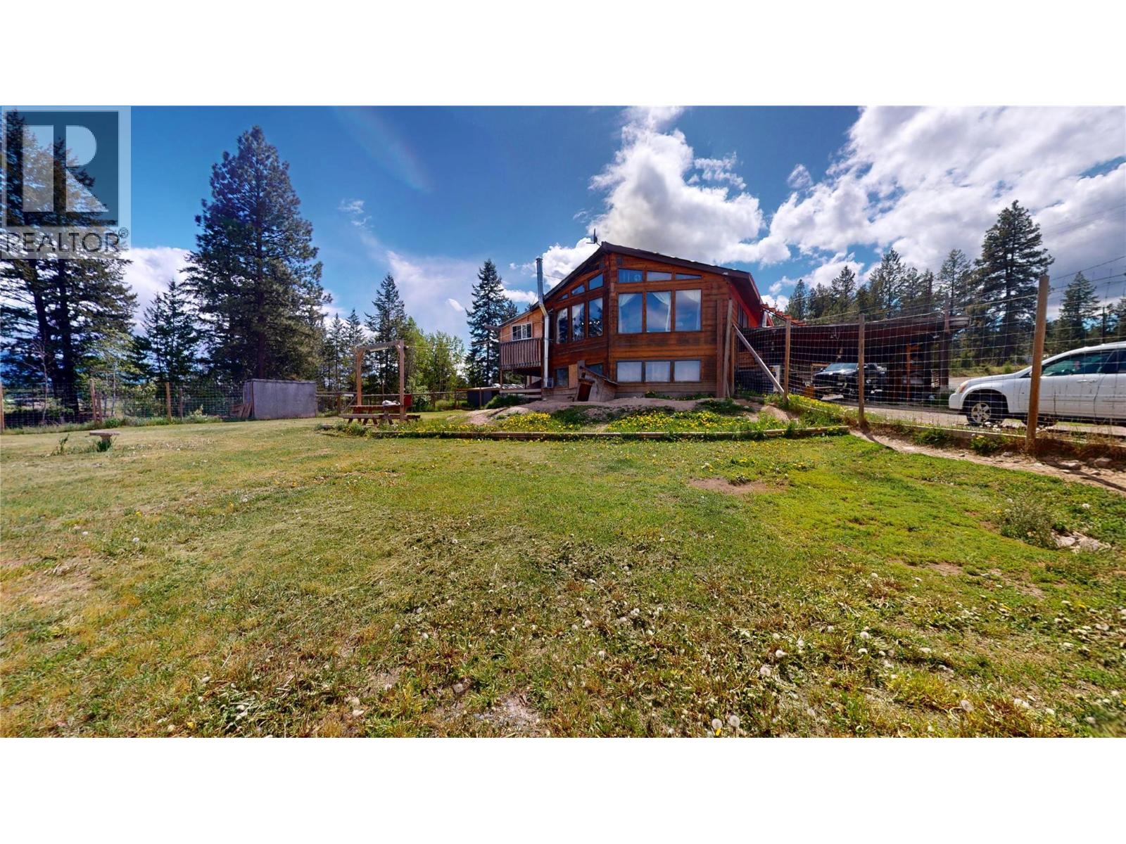 4300 Echo Field Road, Cranbrook, British Columbia  V1C 7B6 - Photo 9 - 10386943
