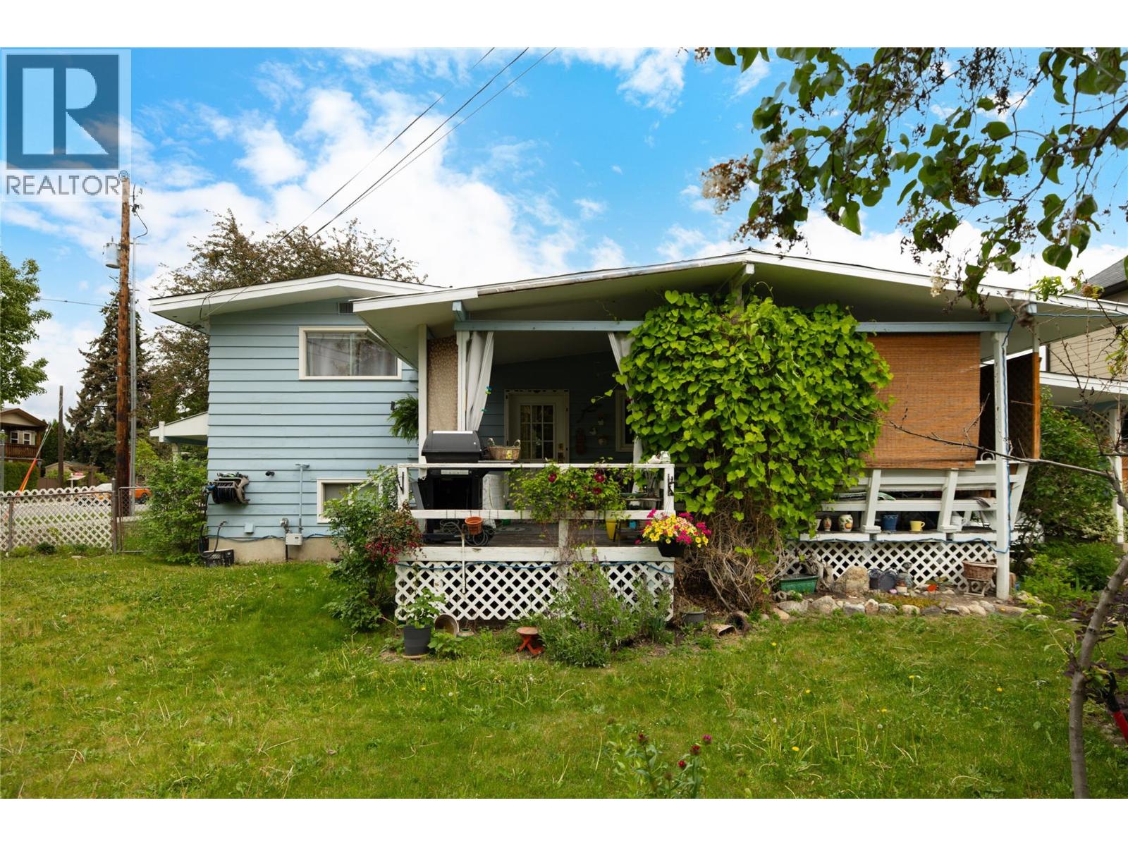2150 Burnett Street, Kelowna, British Columbia  V1Y 2T6 - Photo 10 - 10388148