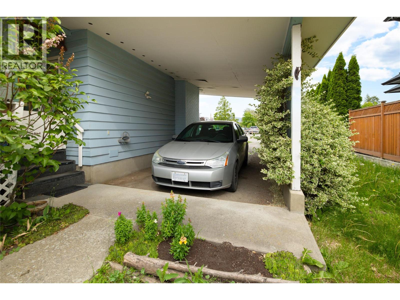 2150 Burnett Street, Kelowna, British Columbia  V1Y 2T6 - Photo 17 - 10388148