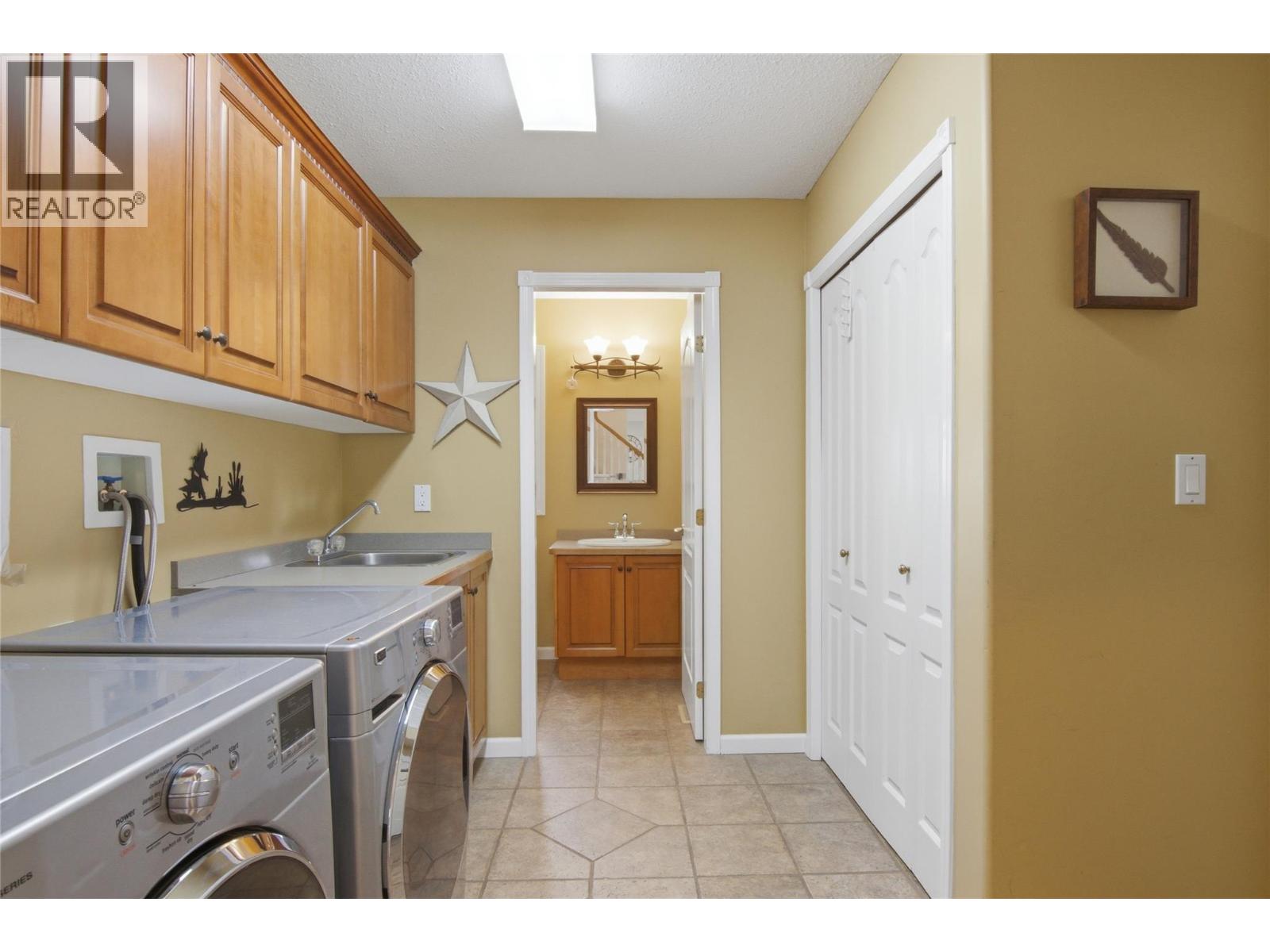 1860 Tremerton Drive, Kamloops, British Columbia  V2E 2P5 - Photo 23 - 10388038