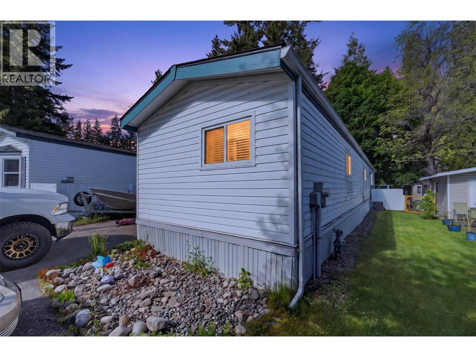 6751 51 Street Ne, Salmon Arm, British Columbia  V0E 1K0 - Photo 2 - 10388090