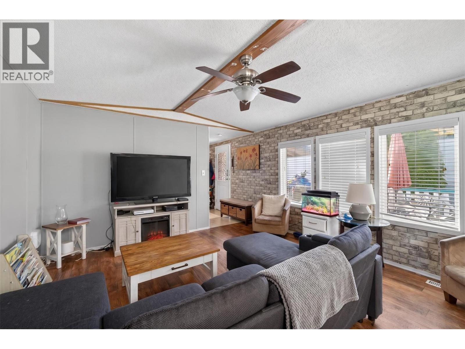 6751 51 Street Ne, Salmon Arm, British Columbia  V0E 1K0 - Photo 23 - 10388090