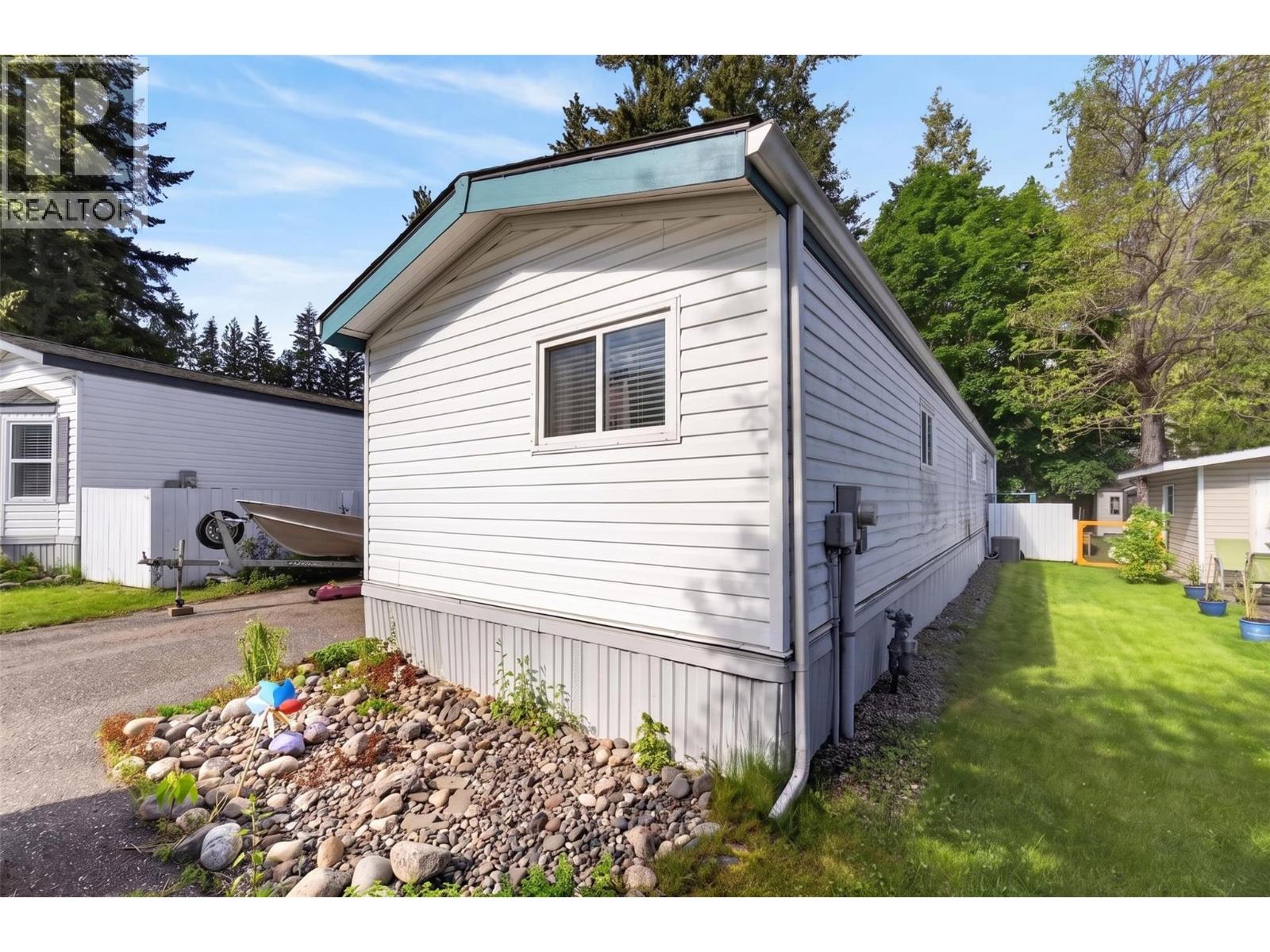 6751 51 Street Ne, Salmon Arm, British Columbia  V0E 1K0 - Photo 44 - 10388090
