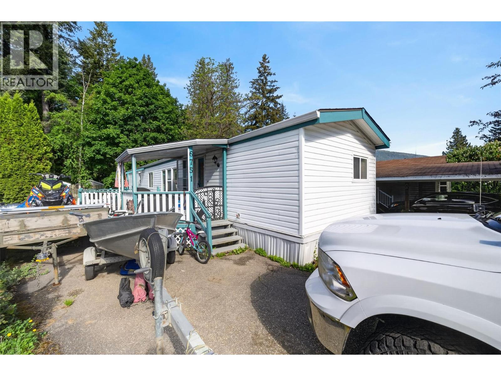 6751 51 Street Ne, Salmon Arm, British Columbia  V0E 1K0 - Photo 45 - 10388090