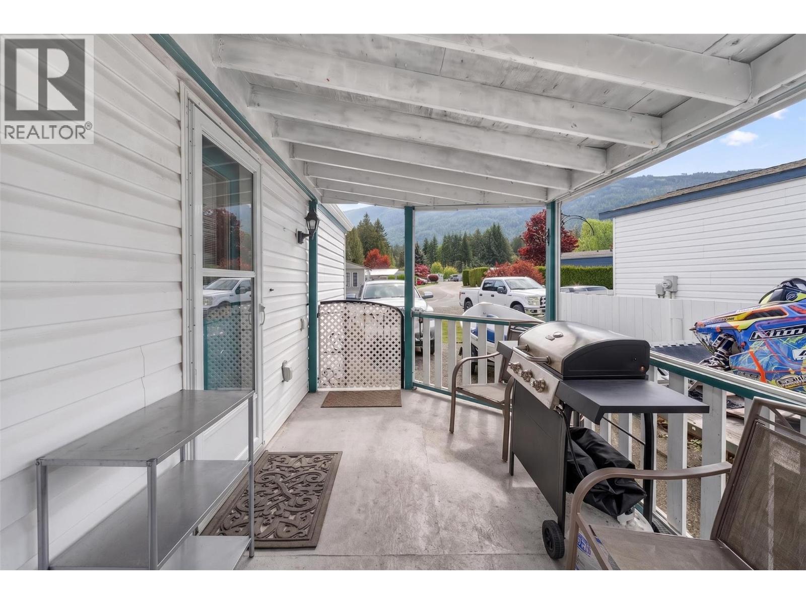 6751 51 Street Ne, Salmon Arm, British Columbia  V0E 1K0 - Photo 47 - 10388090