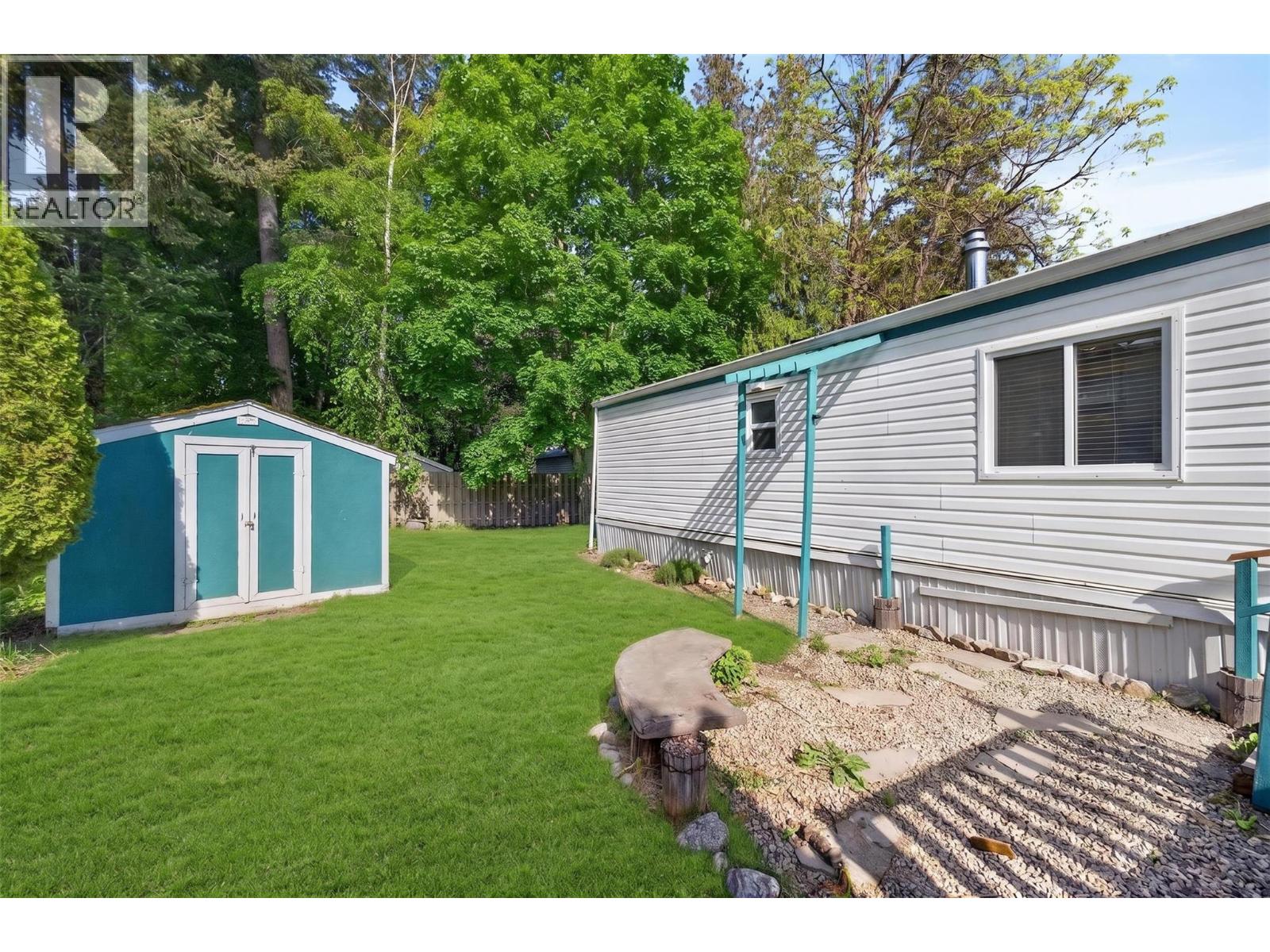 6751 51 Street Ne, Salmon Arm, British Columbia  V0E 1K0 - Photo 5 - 10388090
