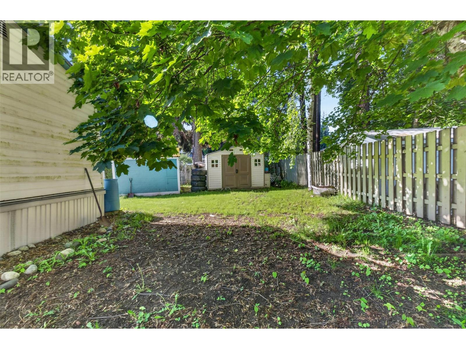 6751 51 Street Ne, Salmon Arm, British Columbia  V0E 1K0 - Photo 6 - 10388090