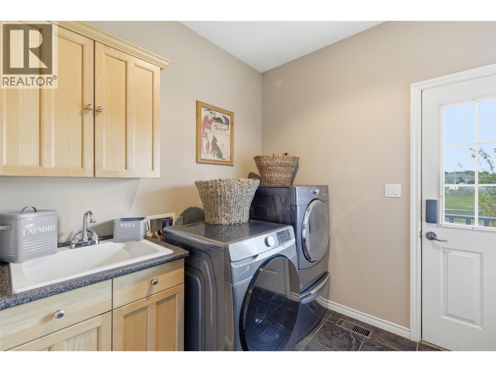 1956 Gardiner Road, Kamloops, British Columbia  V2C 6V8 - Photo 24 - 10385183