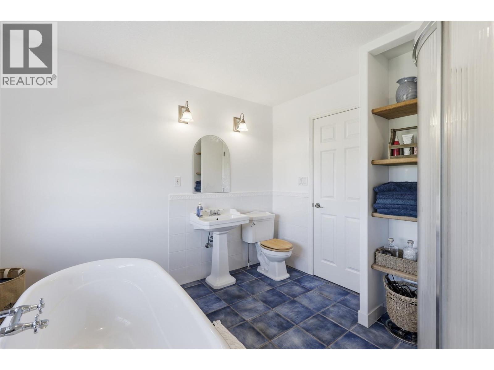 1956 Gardiner Road, Kamloops, British Columbia  V2C 6V8 - Photo 39 - 10385183