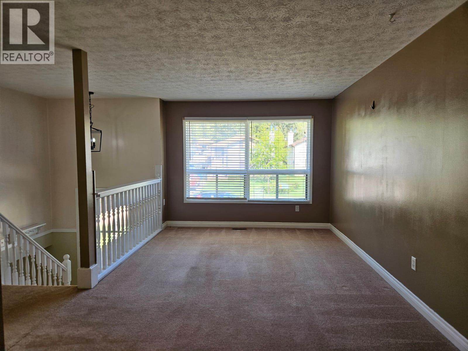 131 Bullmoose Crescent, Tumbler Ridge, British Columbia  V0C 2W0 - Photo 6 - 10388389