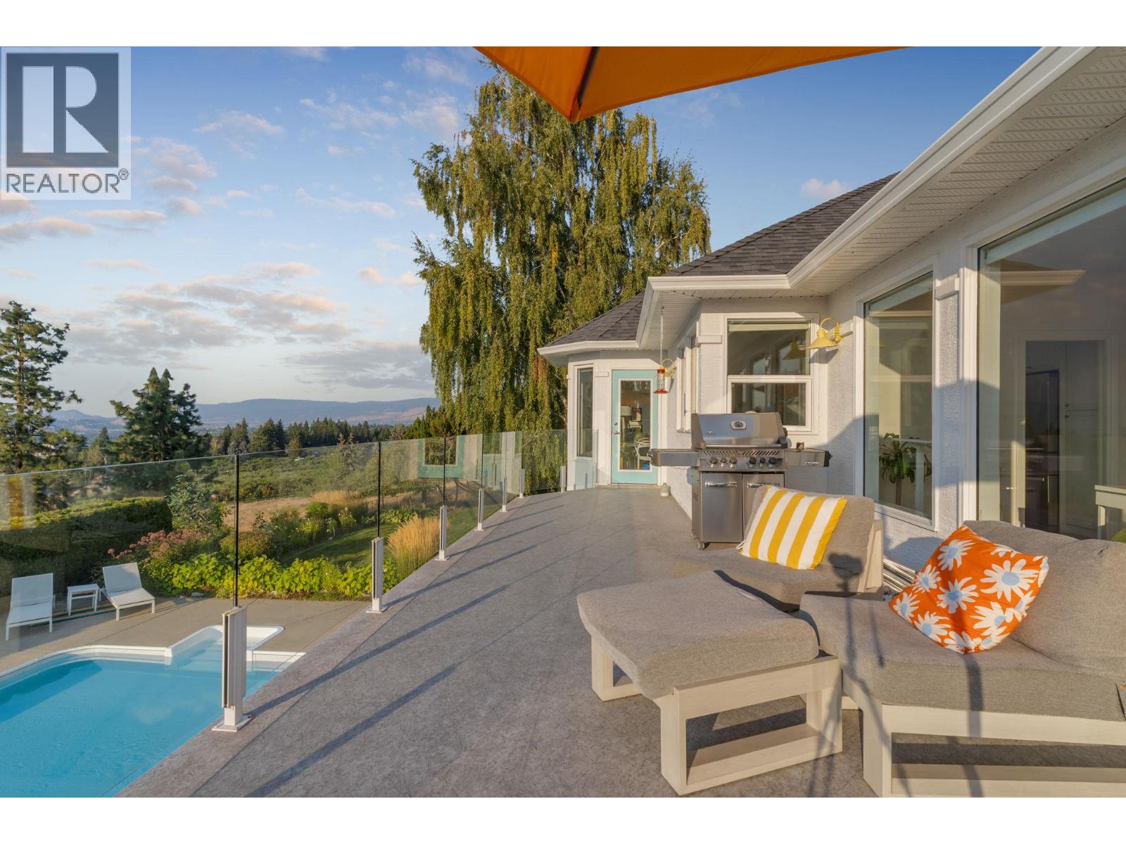 2270 Grantham Road, Kelowna, British Columbia  V1W 4B7 - Photo 6 - 10388318