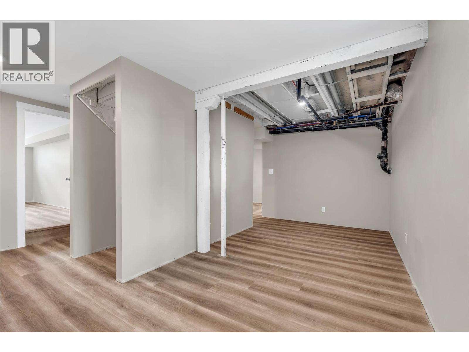 460 Penticton Avenue, Penticton, British Columbia  V2A 2M6 - Photo 30 - 10386389