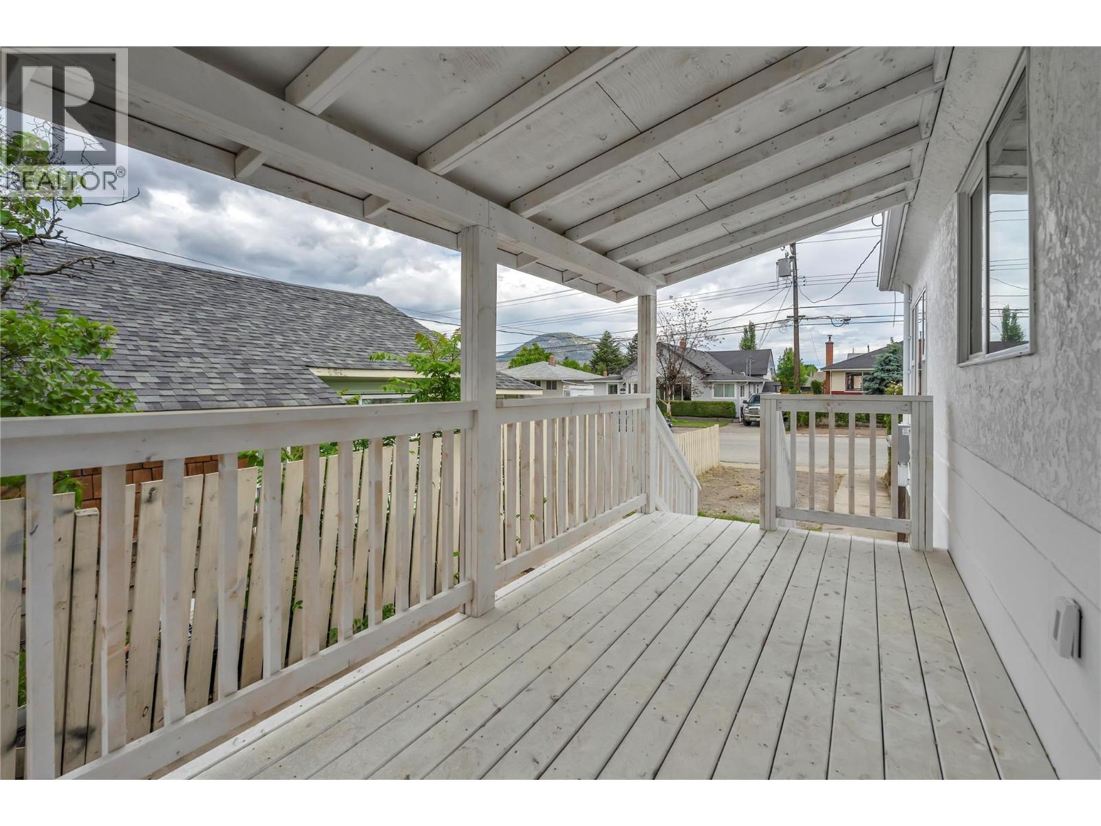460 Penticton Avenue, Penticton, British Columbia  V2A 2M6 - Photo 6 - 10386389