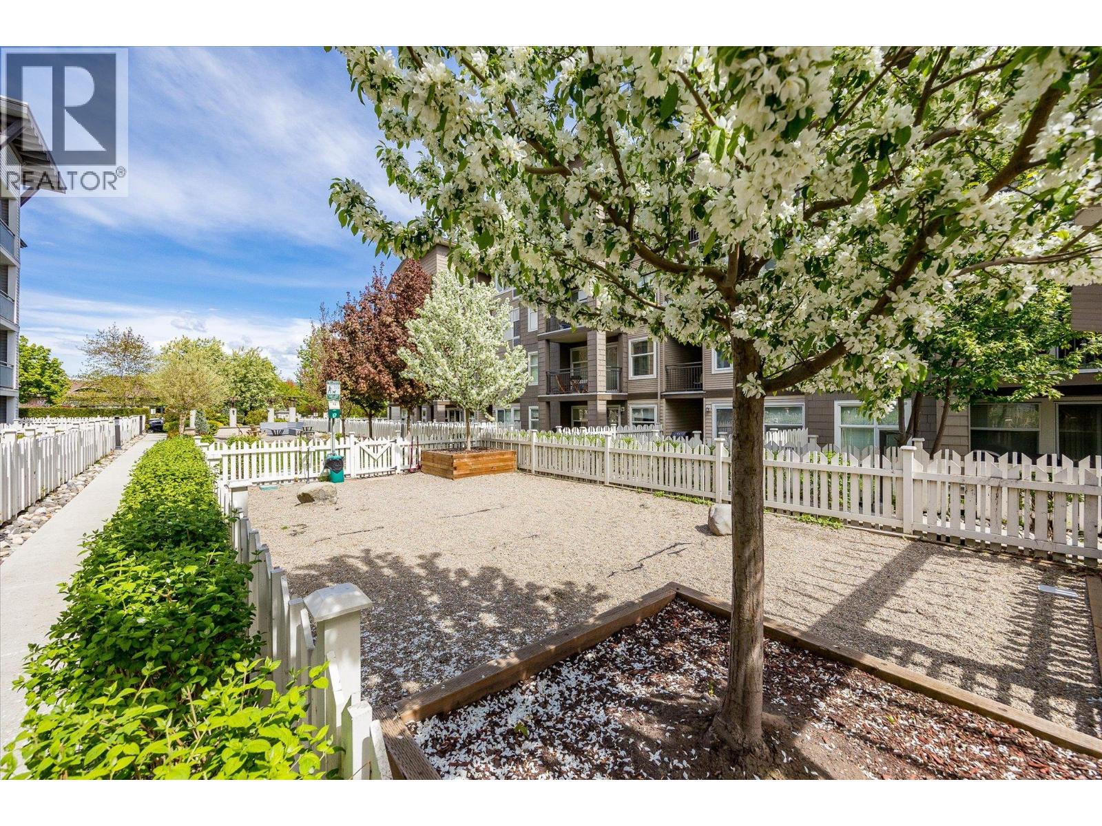 539 Yates Road Unit# 215, Kelowna, British Columbia  V1V 2T8 - Photo 23 - 10381939